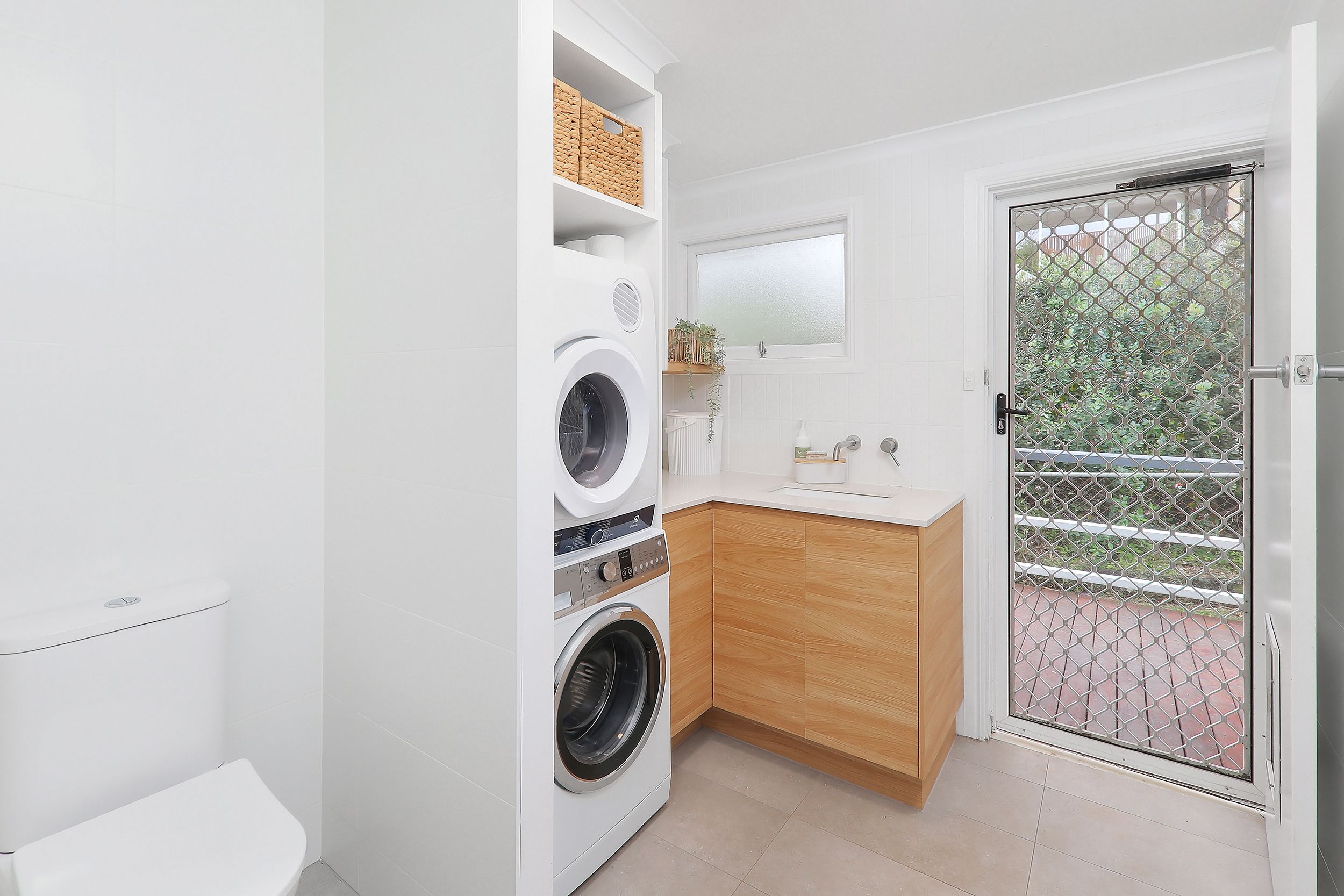 5 Greycliffe Street — photo 15 of 16