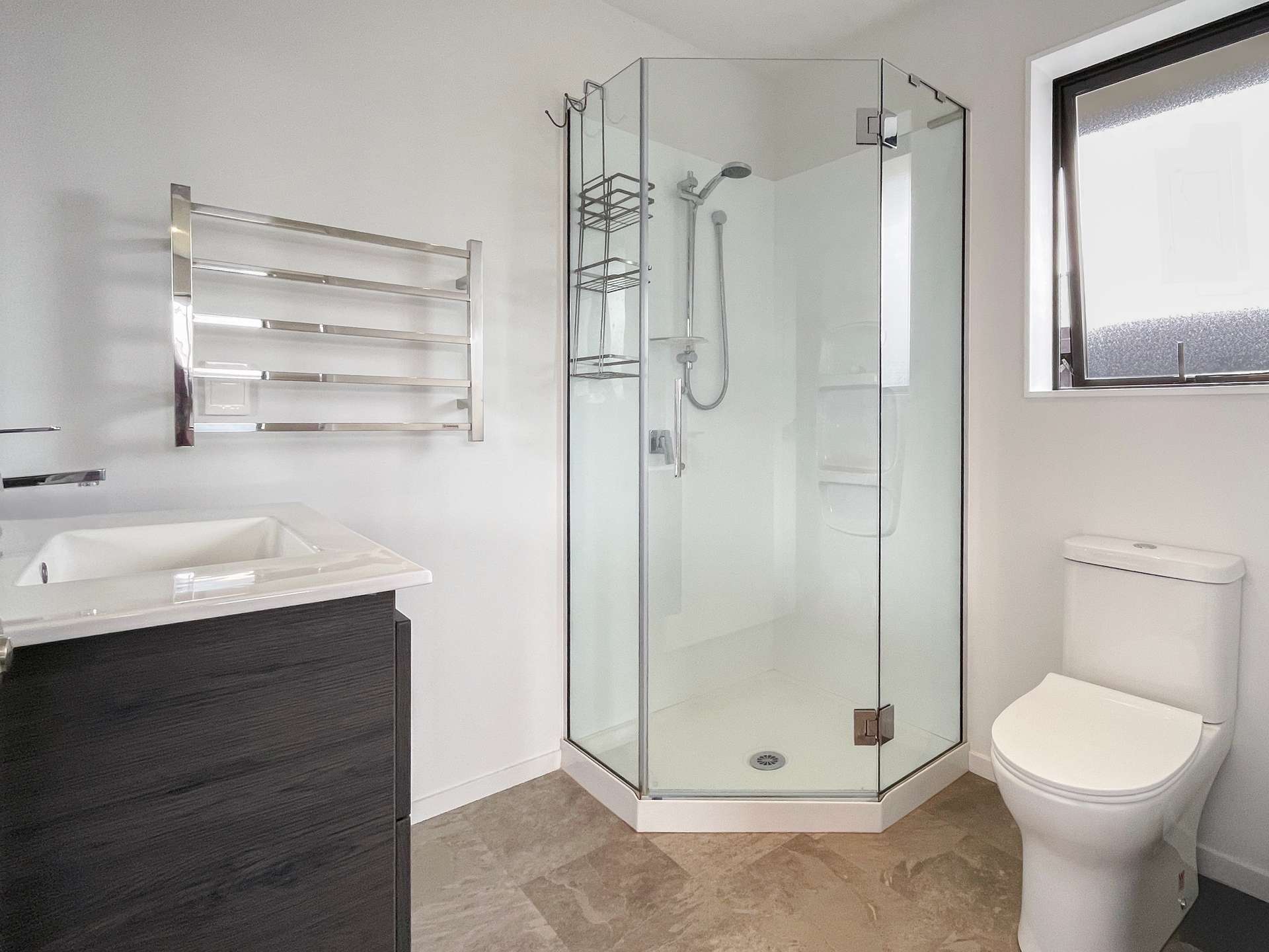 26 Saddlers Lane photo 5