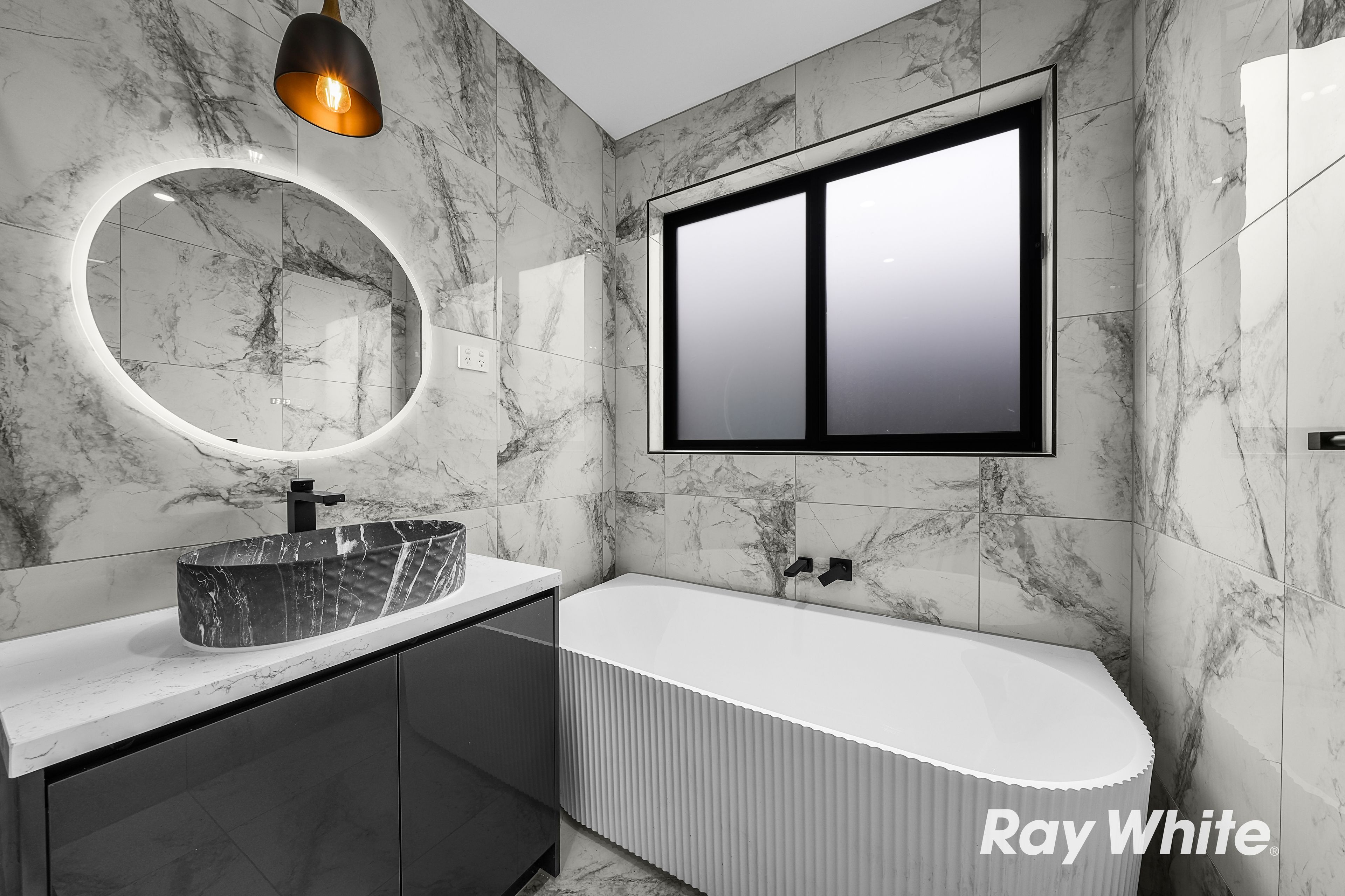 48 Pulchella Crescent — photo 17 of 21