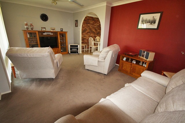 4 Norton Place, Minto, NSW 2566