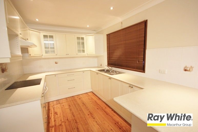 25 Tabourie Street, Leumeah, NSW 2560