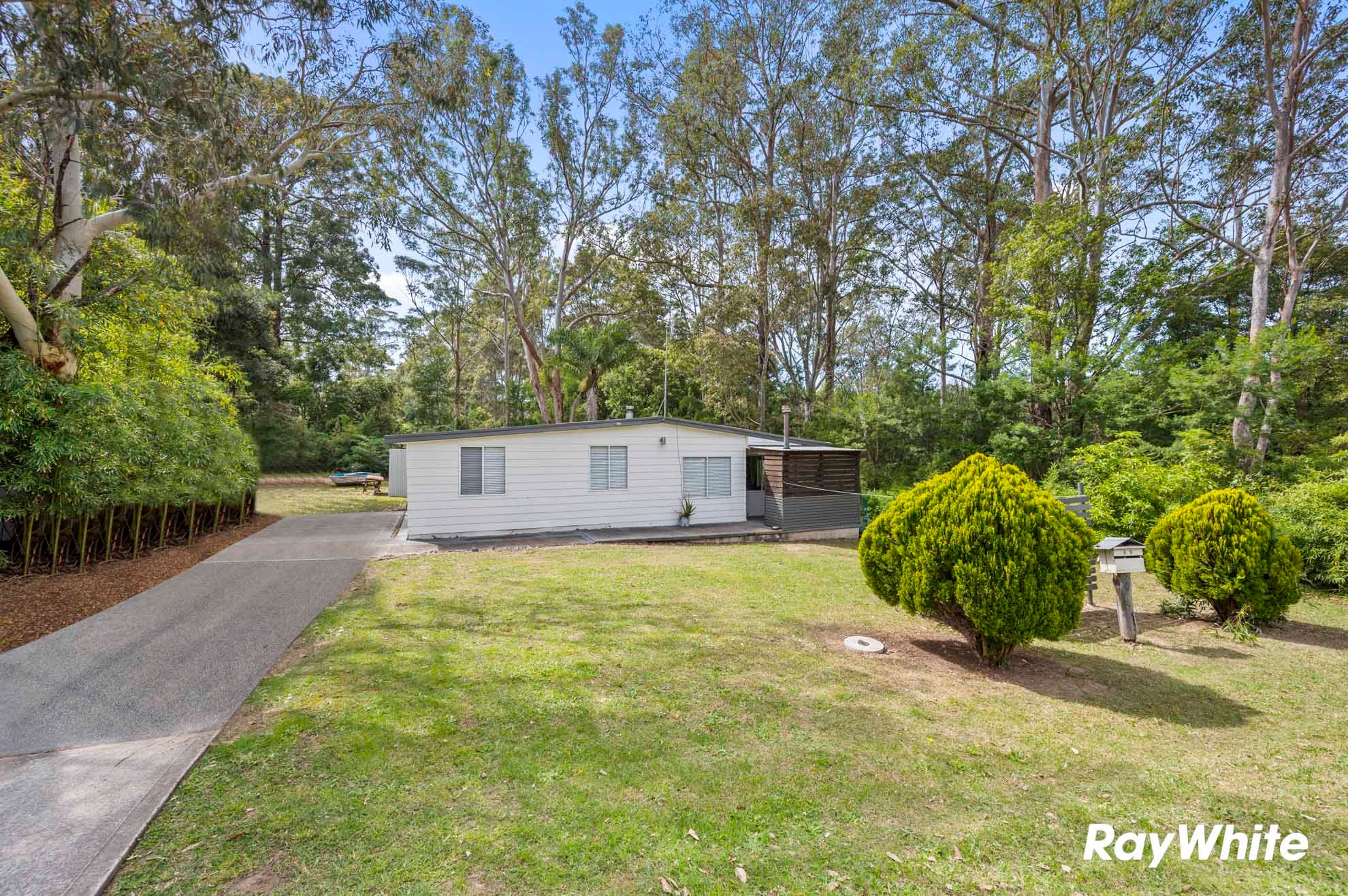 659 Beach Road, Surf Beach, NSW 2536