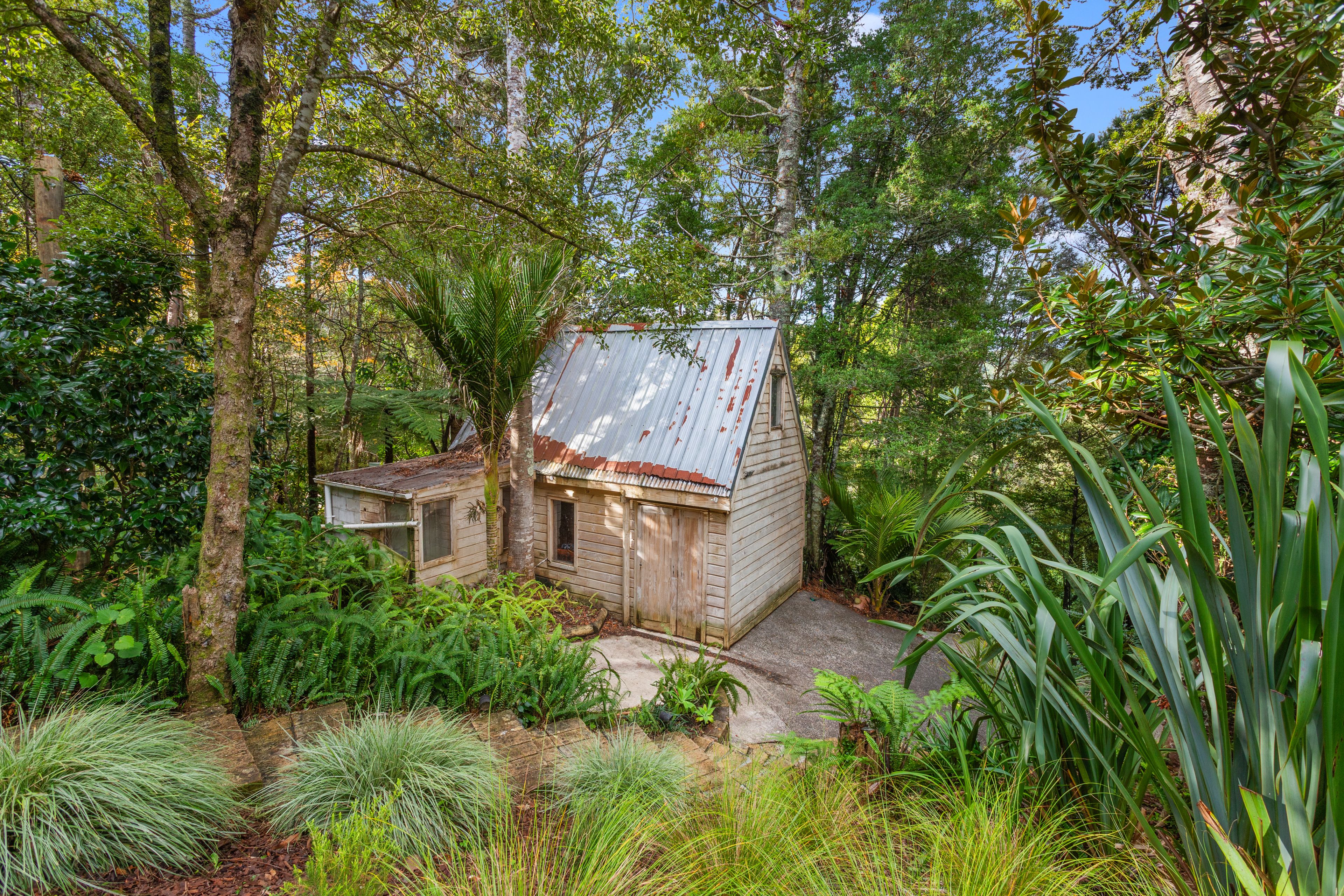 181 Laingholm Drive, Laingholm, Waitakere City