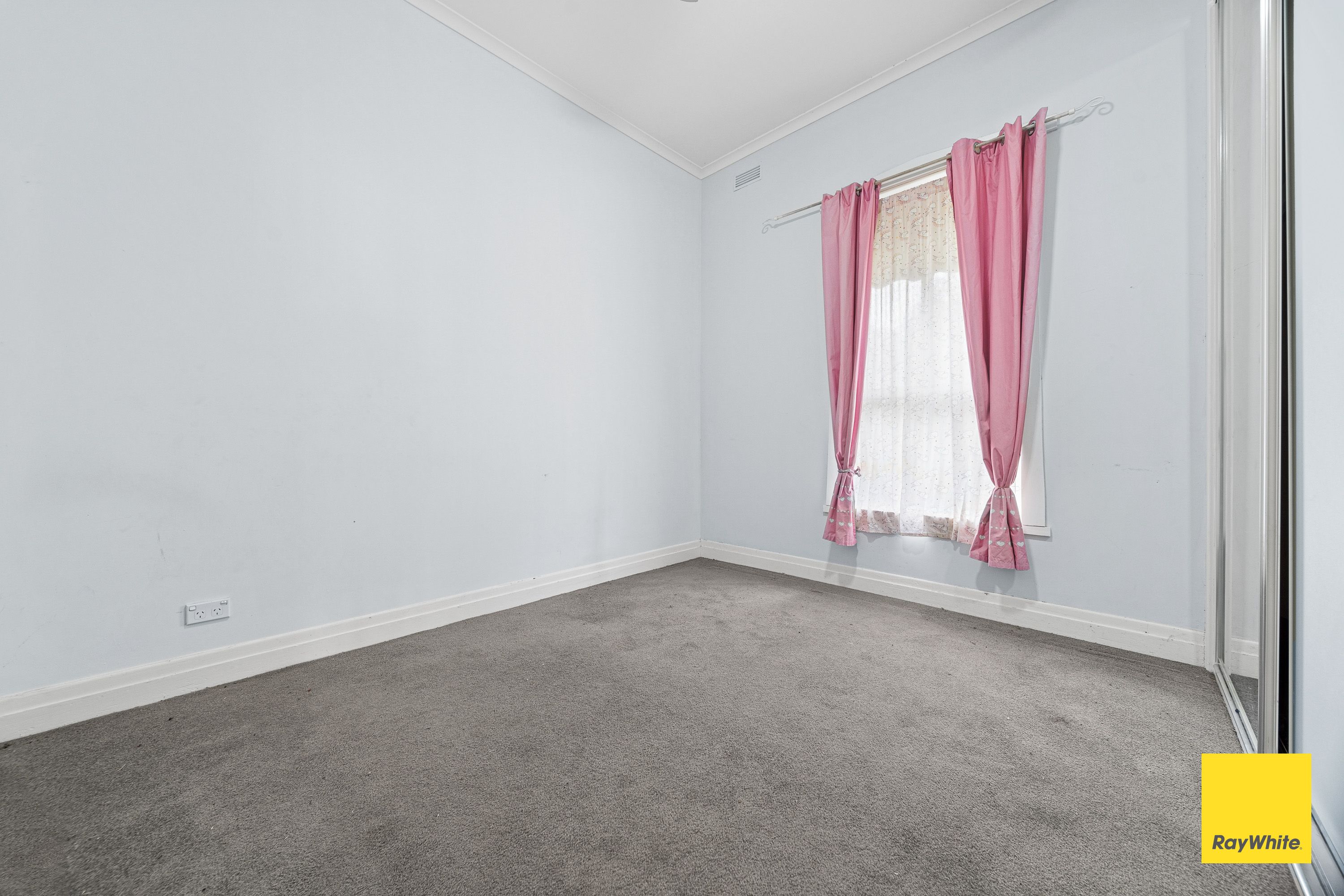 2-4 Mitchell Street — photo 8 of 21