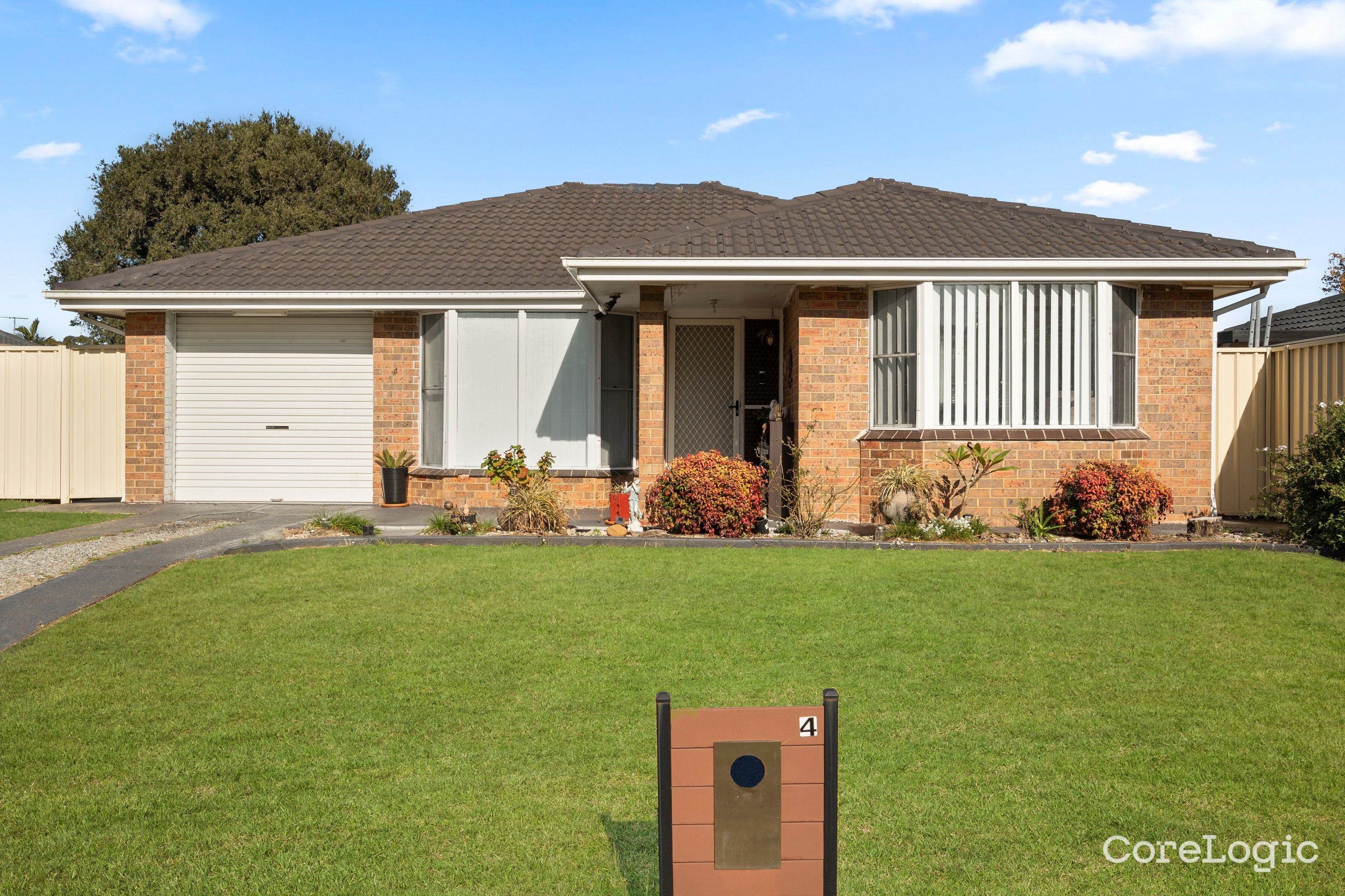 4 Garrick Road, St Clair, NSW 2759