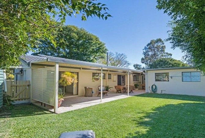 66 Lancaster Street, Coorparoo, QLD 4151