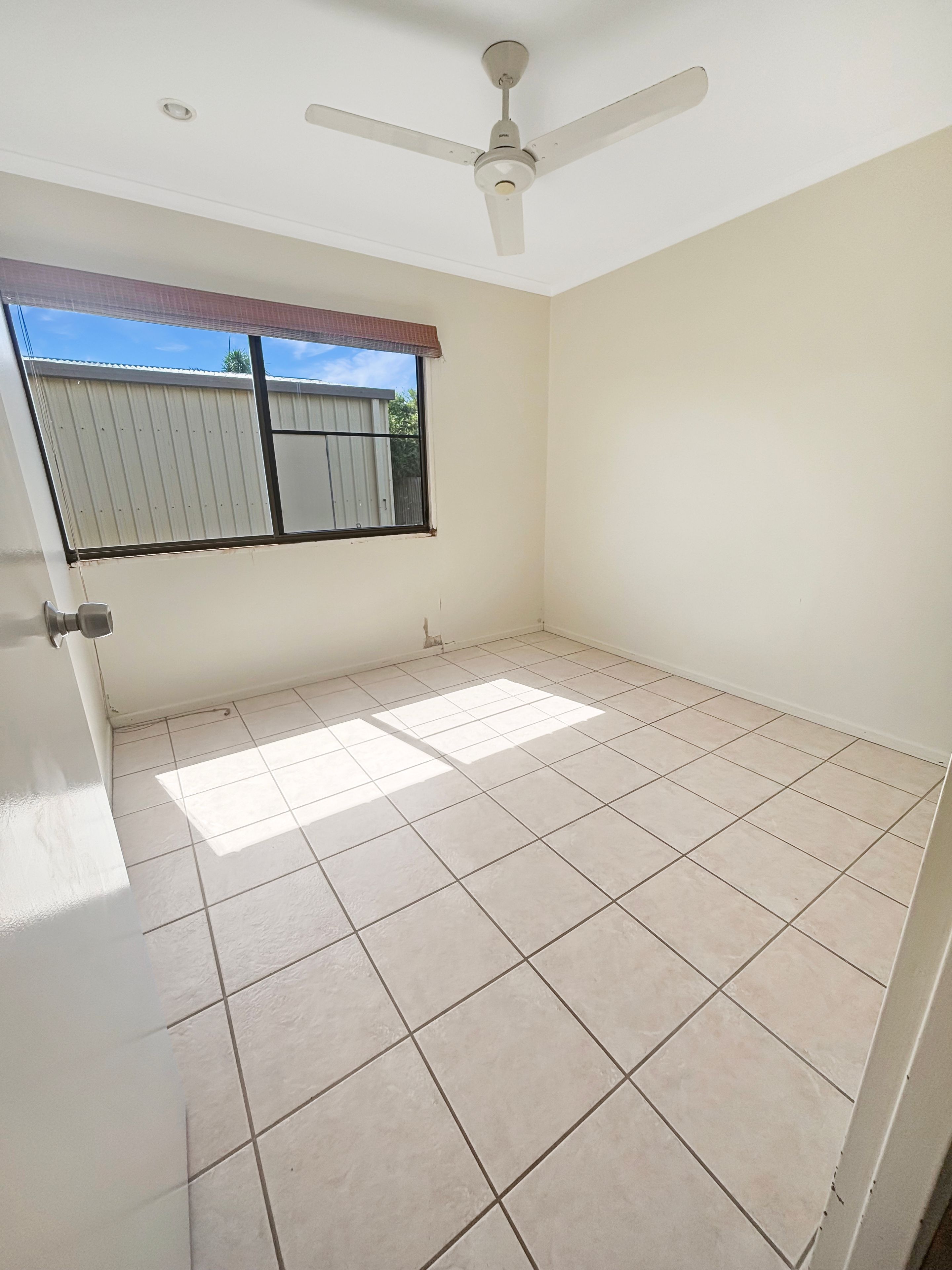 2/3 Carey Street, Hay Point, QLD 4740