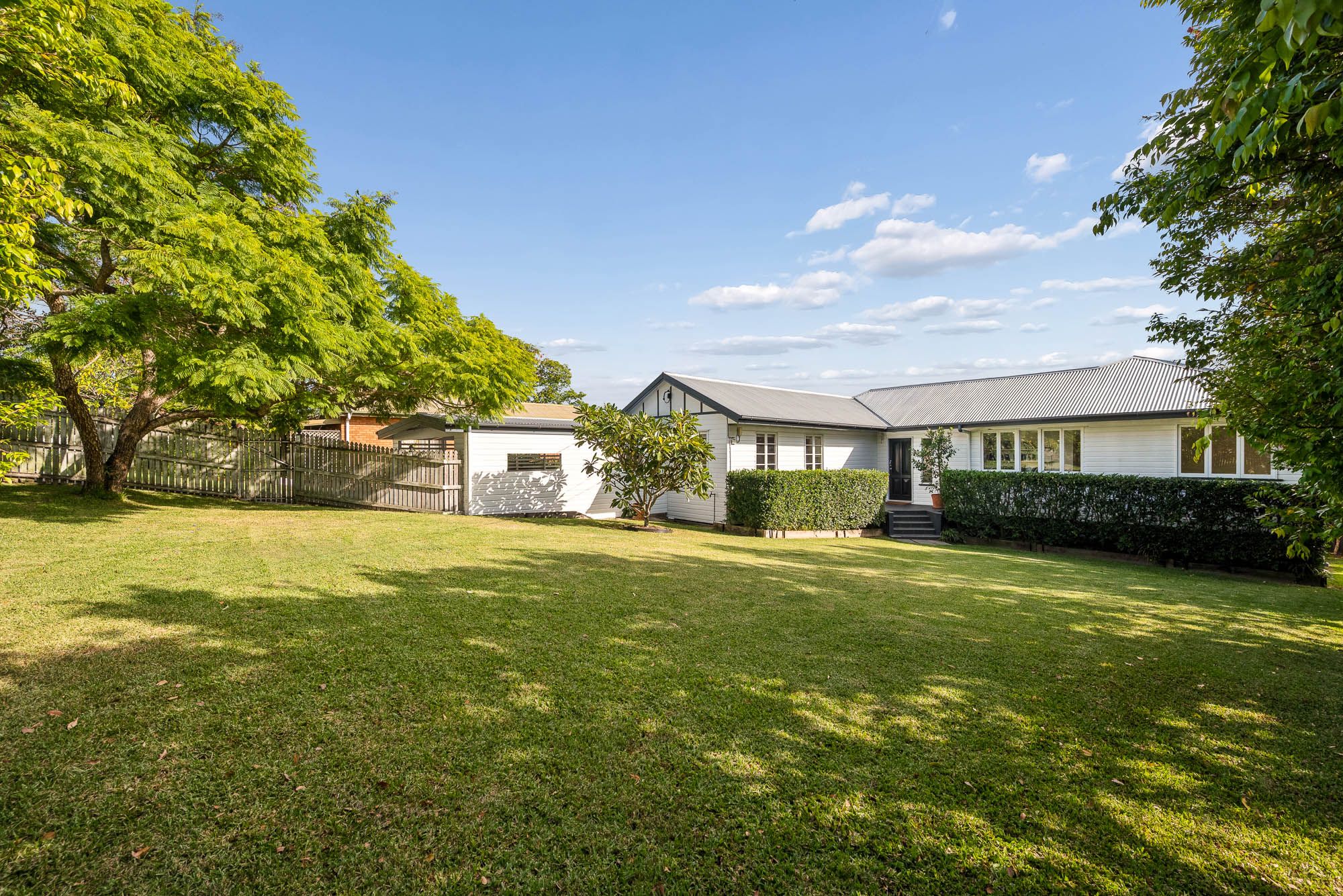 6 Bernecker Street, Carina, QLD 4152