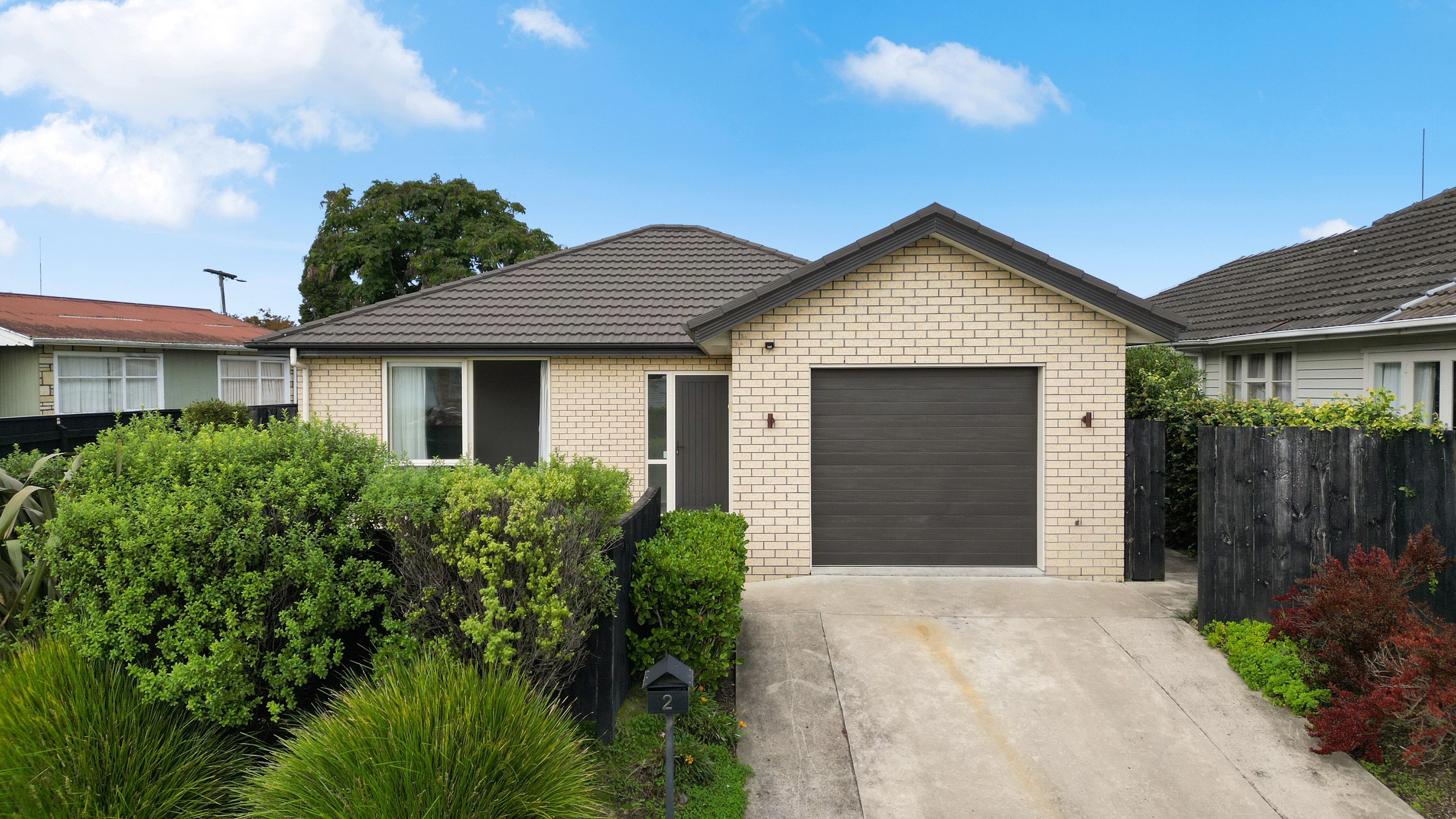 2 Pryce Place, Silverdale, Hamilton City