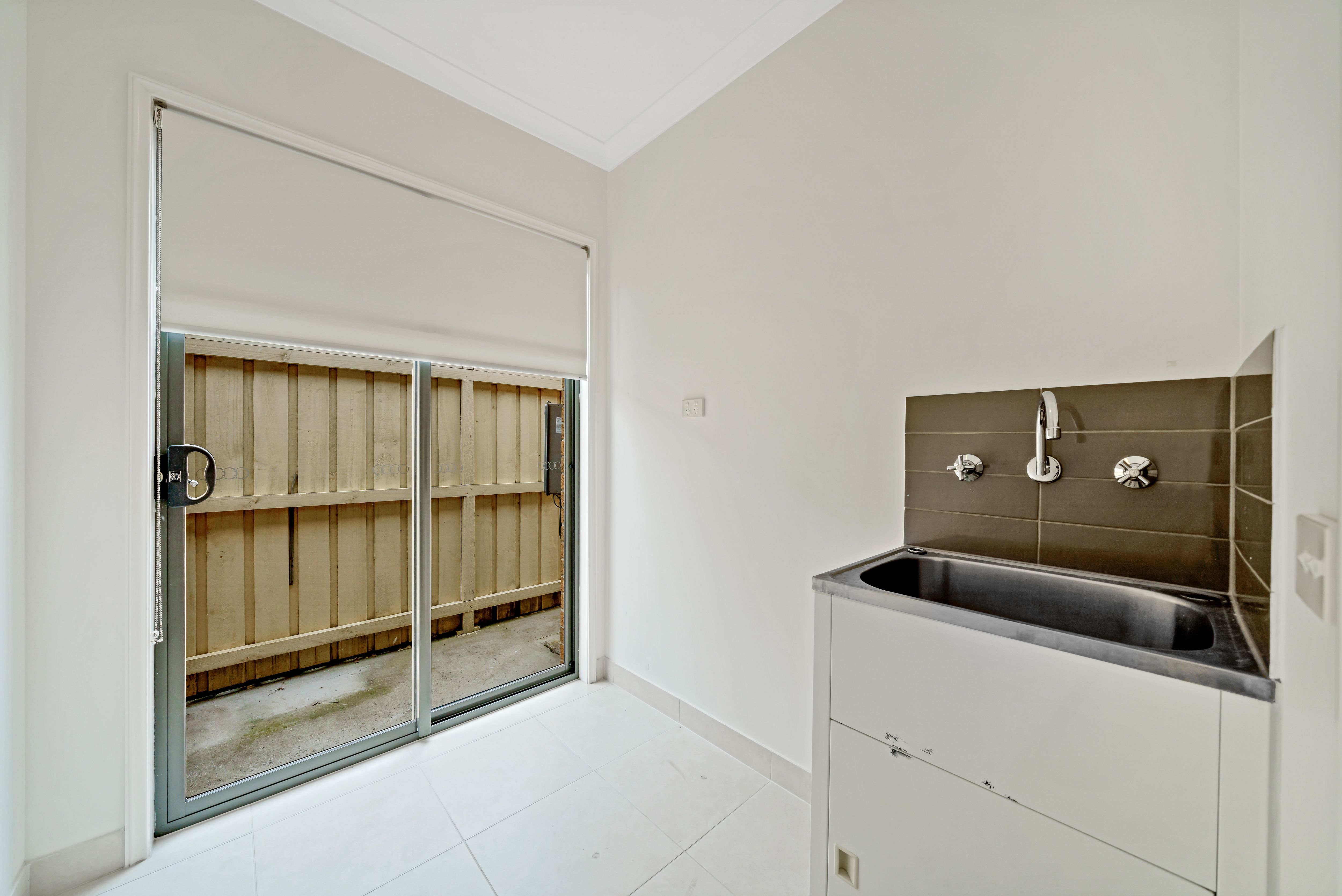 10 Lilydale Avenue — photo 16 of 18