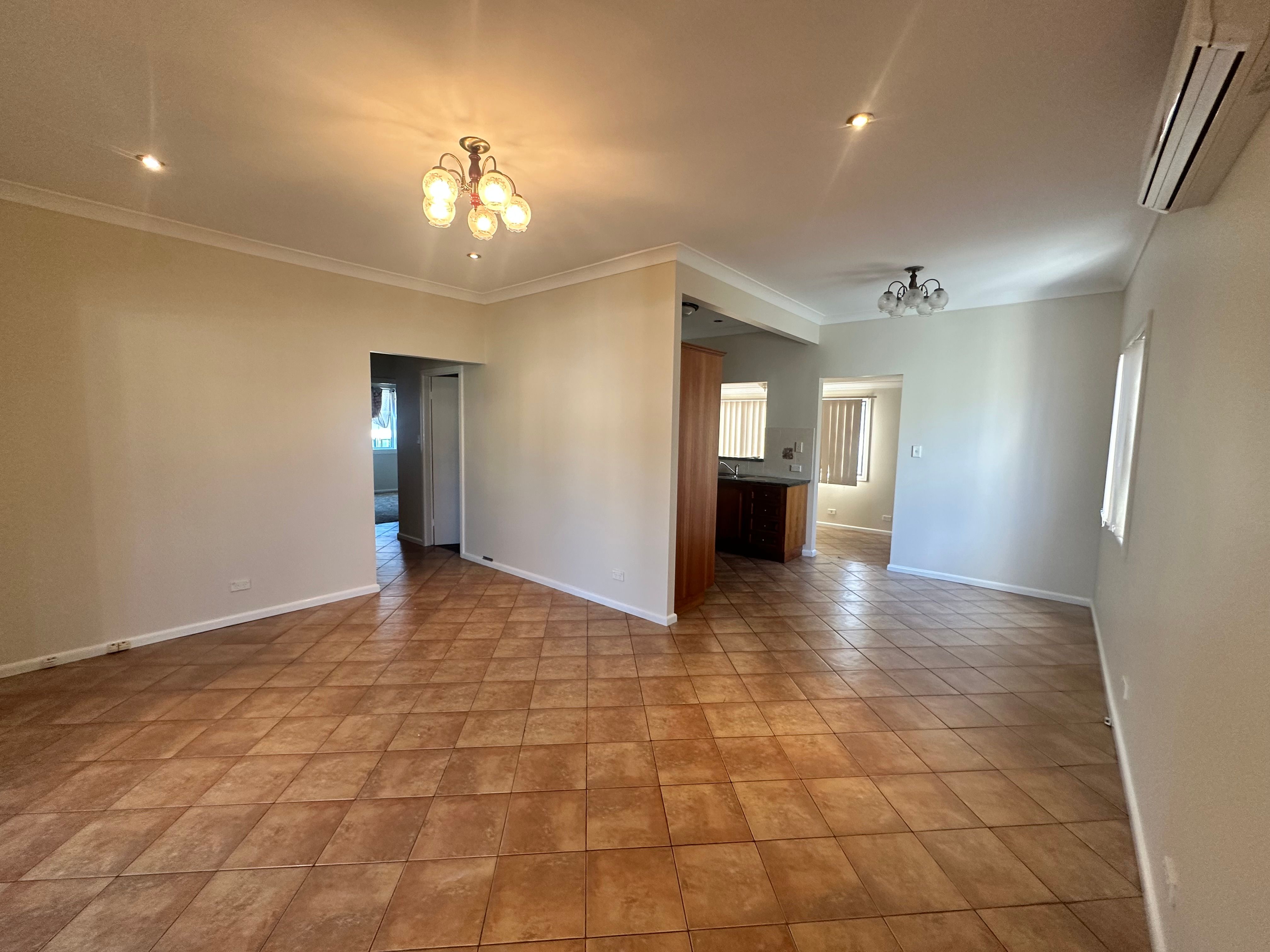 48 Dorothy Crescent, Colyton, NSW 2760