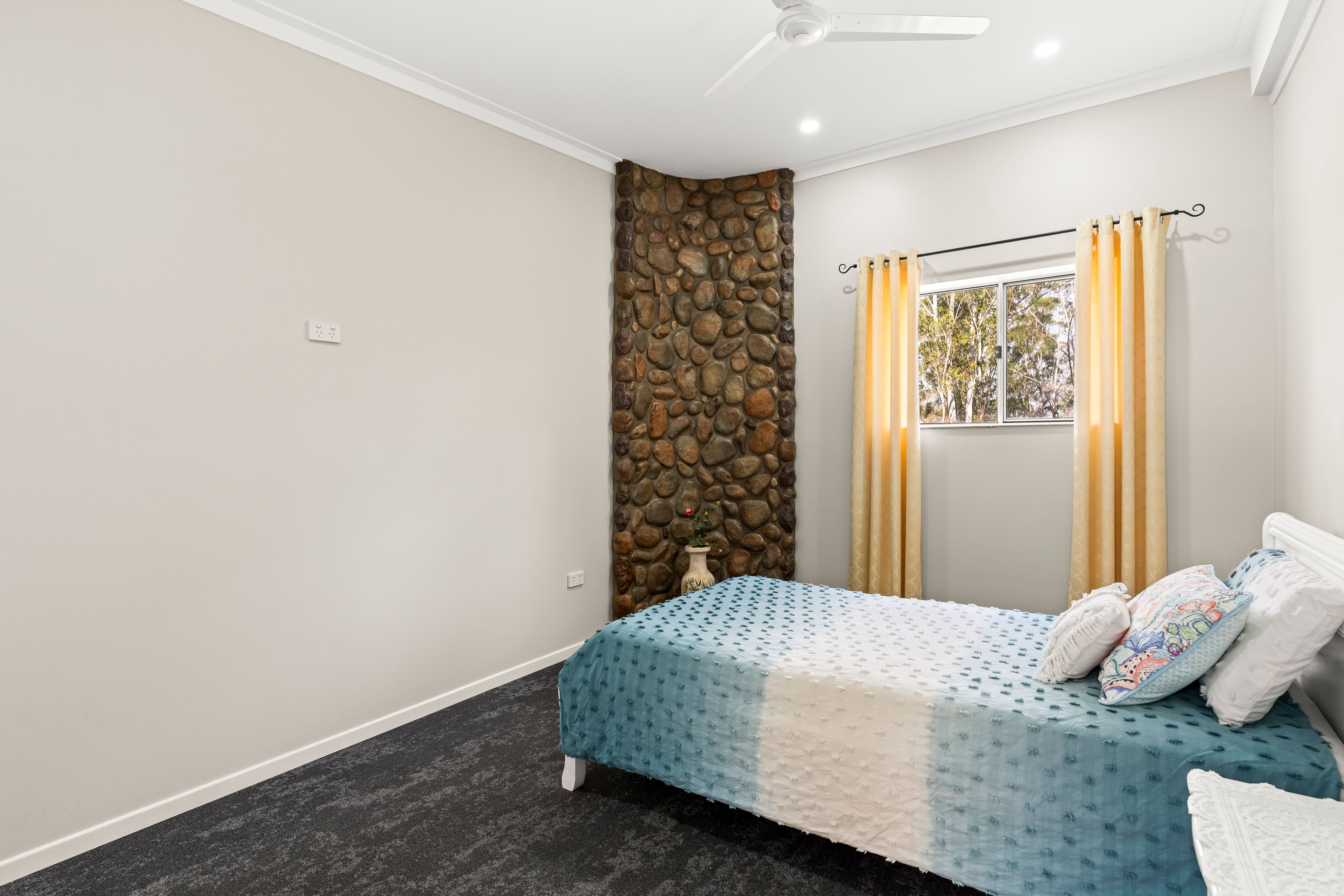 9371 New England Highway — photo 19 of 30