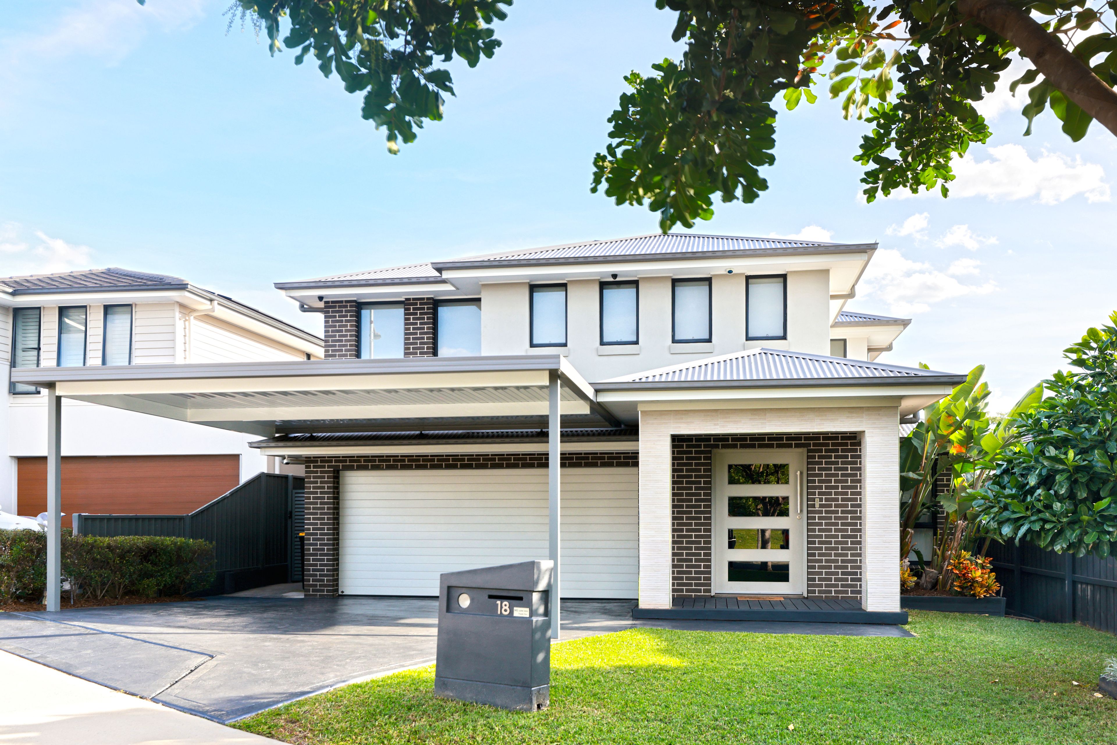 18 Woodgrove Place, Glenmore Park, NSW