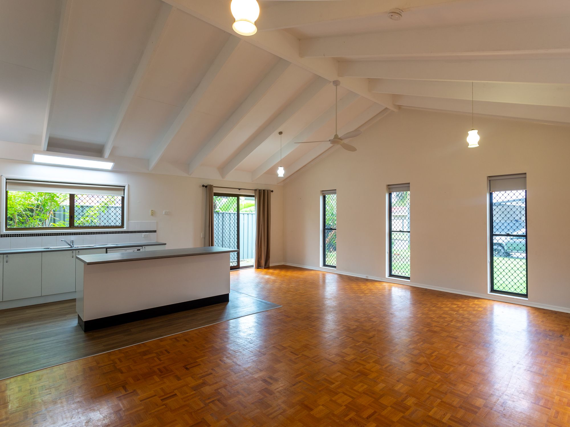 5 Rosella Street, Parrearra QLD 4575