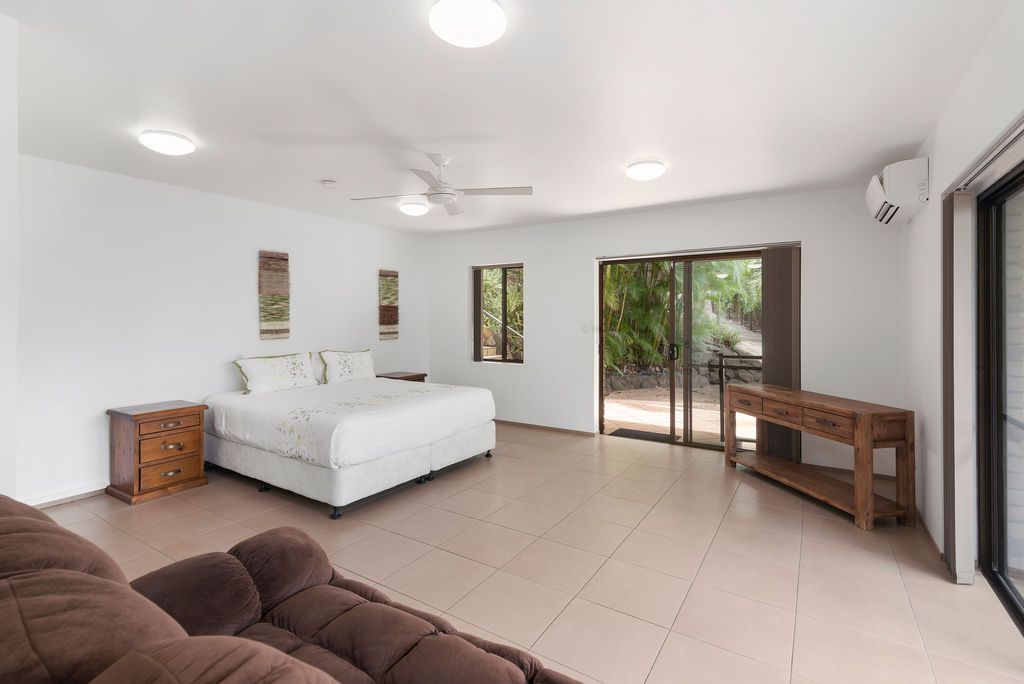 208b Tierney Drive, Currumbin Waters, QLD 4223