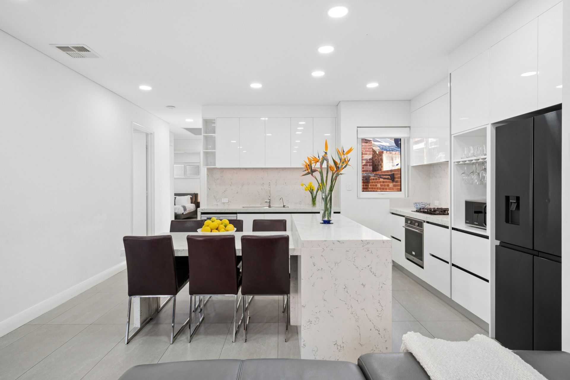 2/85 Wray Avenue — photo 12 of 30
