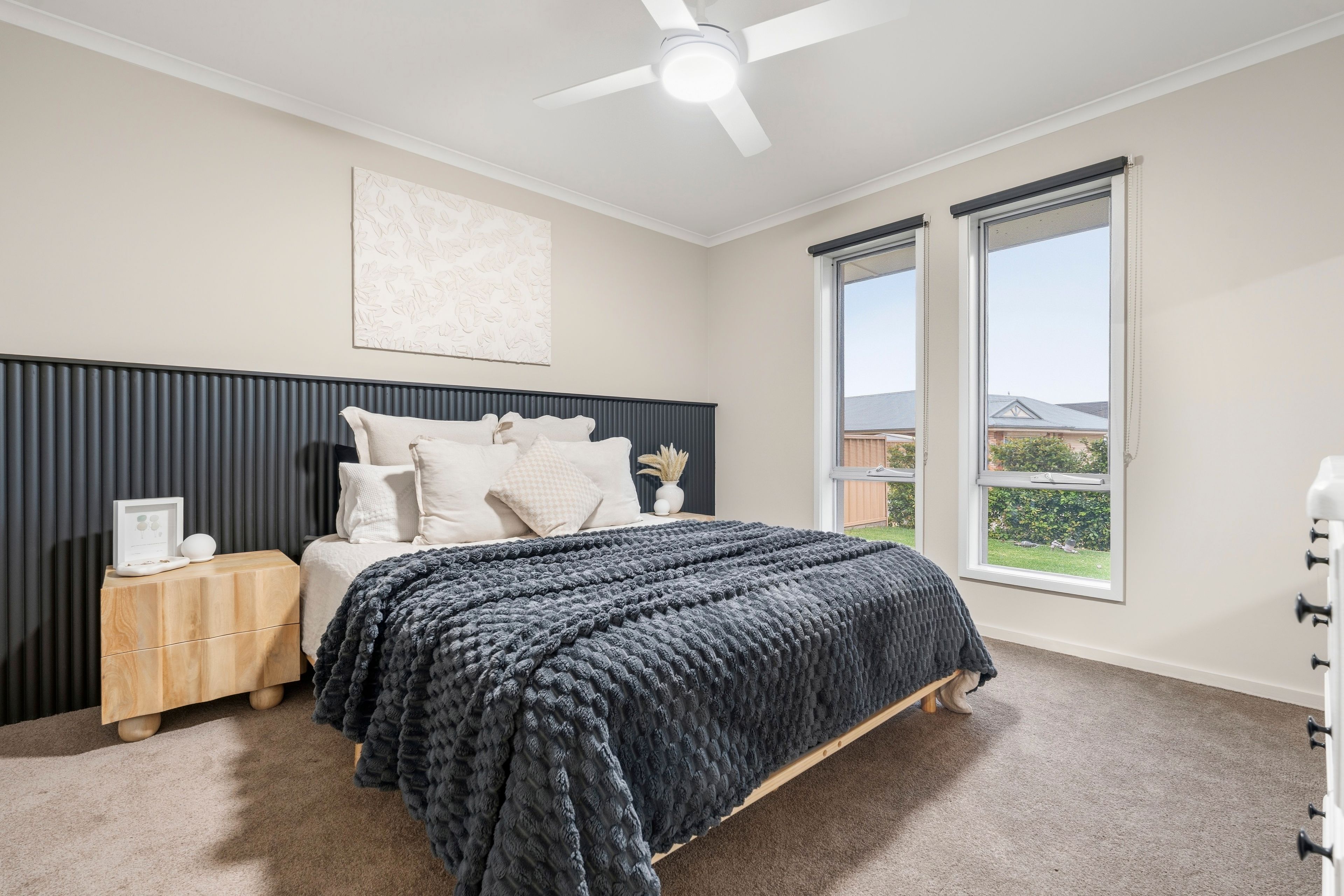 8 Miranda Place — photo 5 of 14