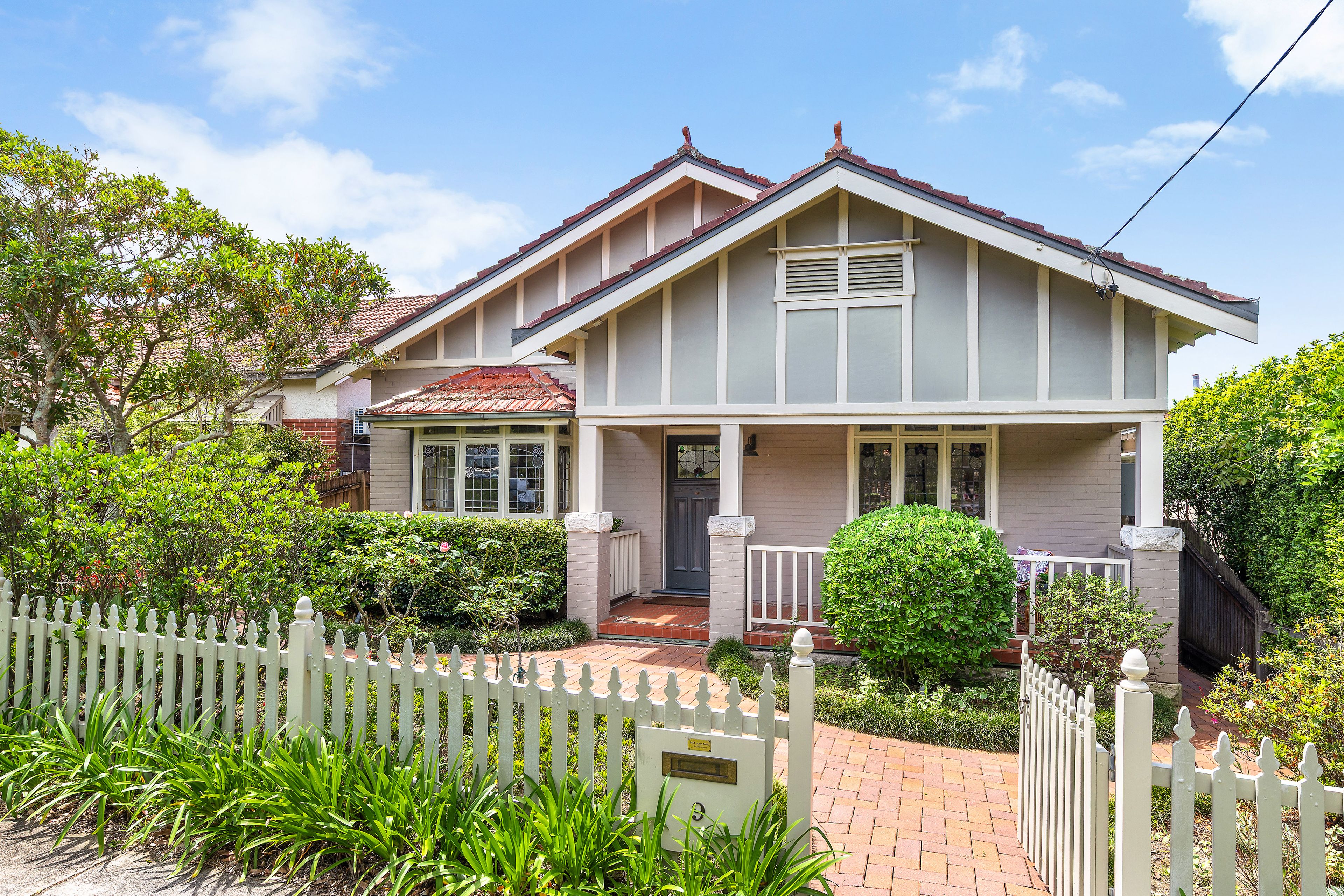 9 Dowel Street — photo from Ray White Upper North Shore
