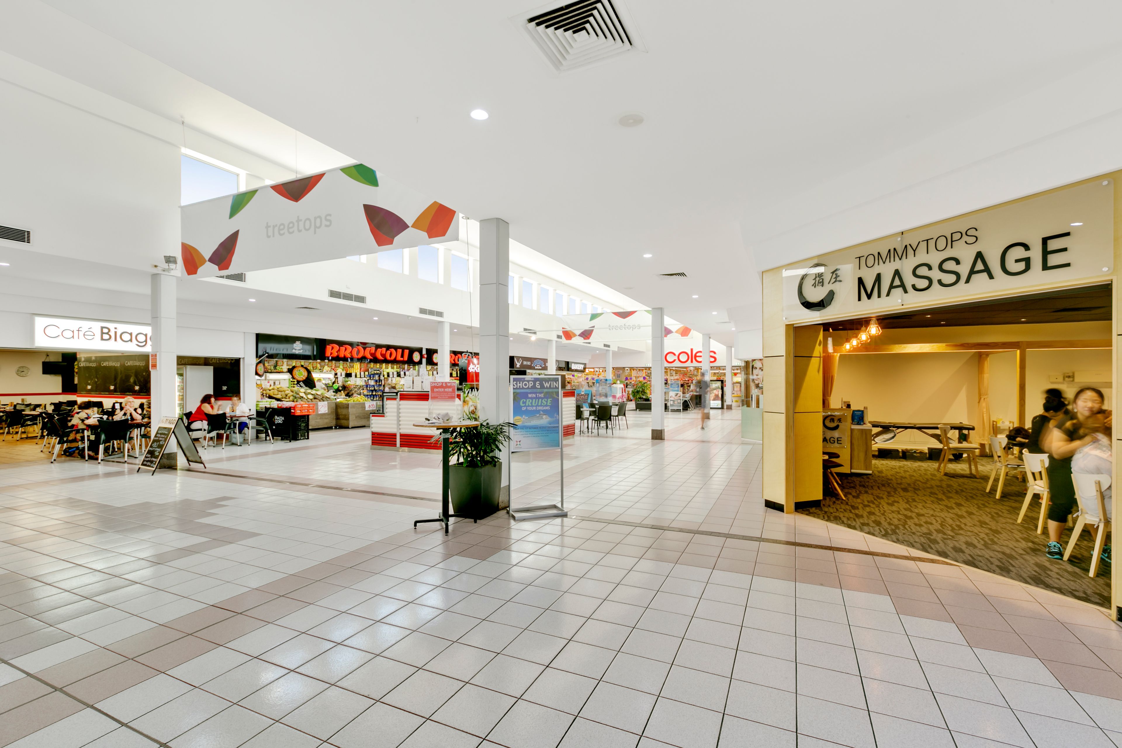 Kiosk D/3 Classic Way (Tree Tops Plaza), Burleigh Waters, QLD 4220