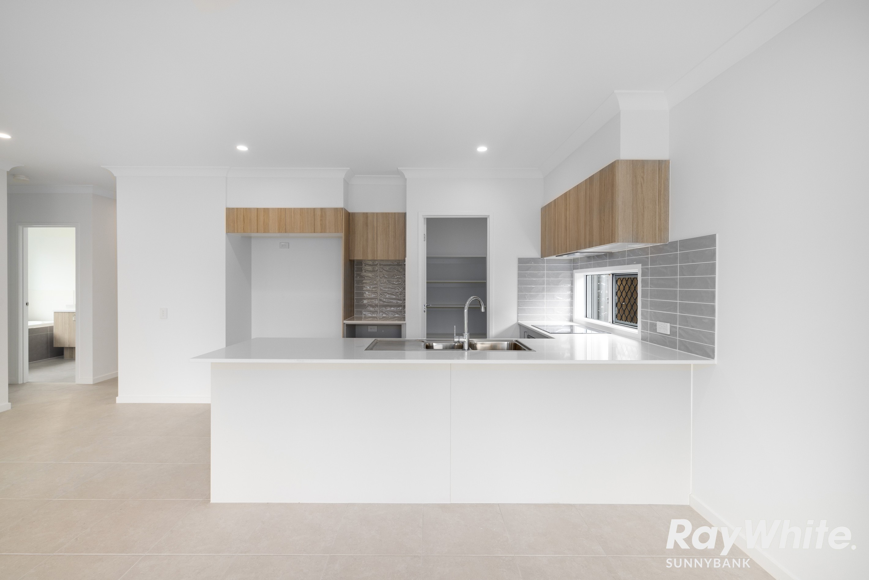21 Basswood Circuit, Park Ridge, QLD 4125