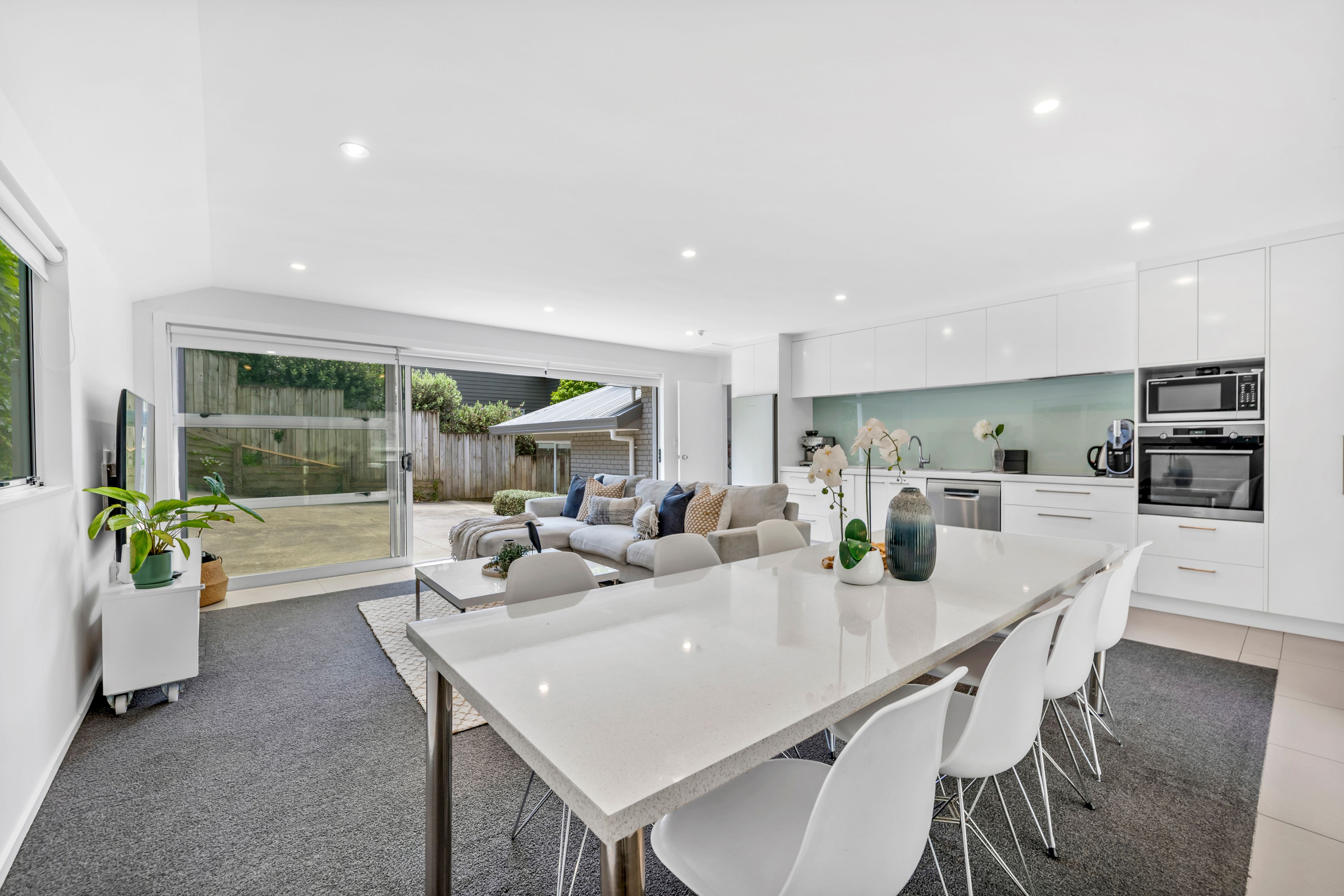 2/34 Howe Street, Howick, Manukau City