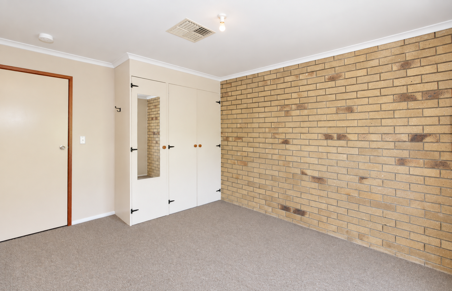 1/59 Mclean Street — photo 4 of 6