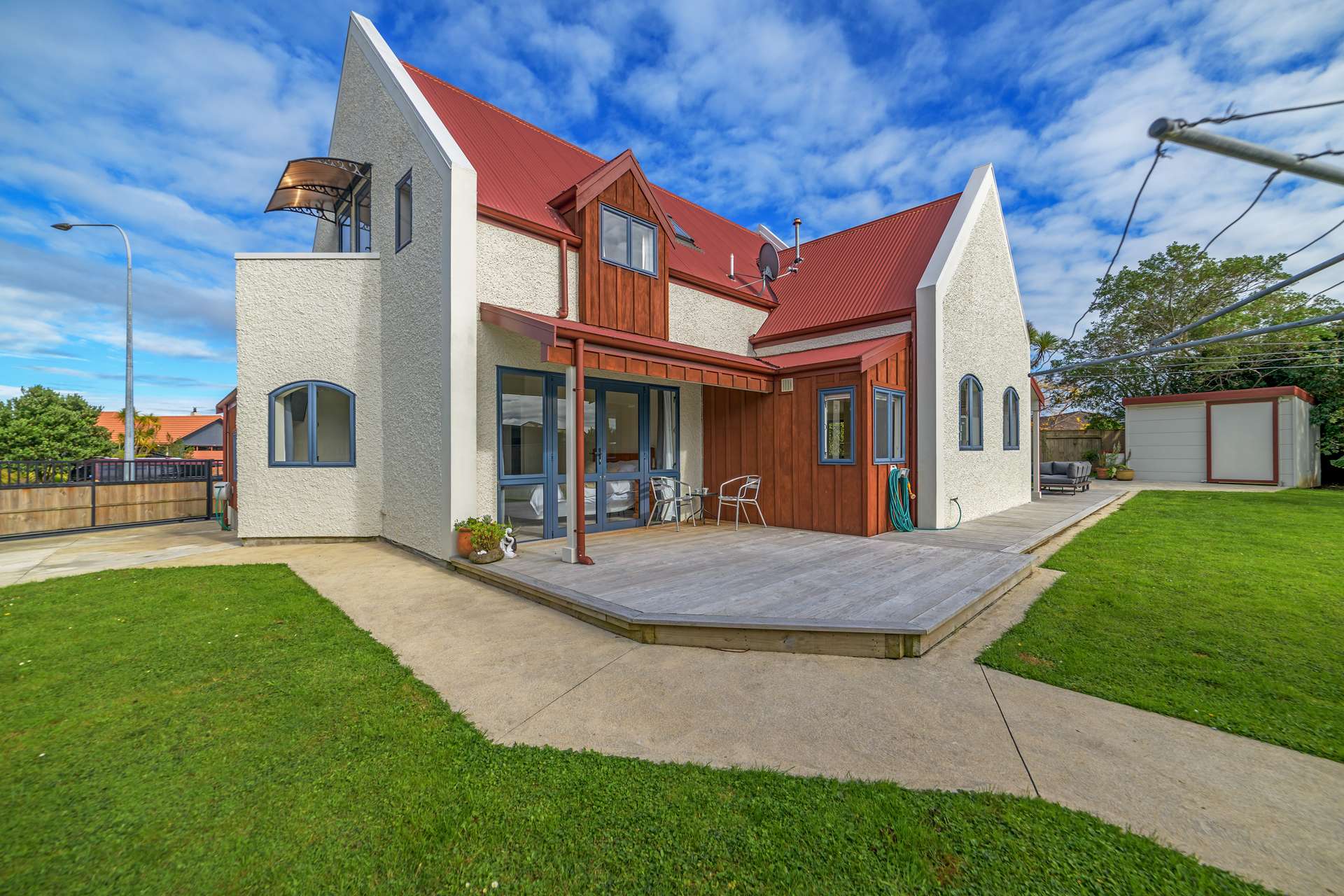 109 Pacific Drive photo 23