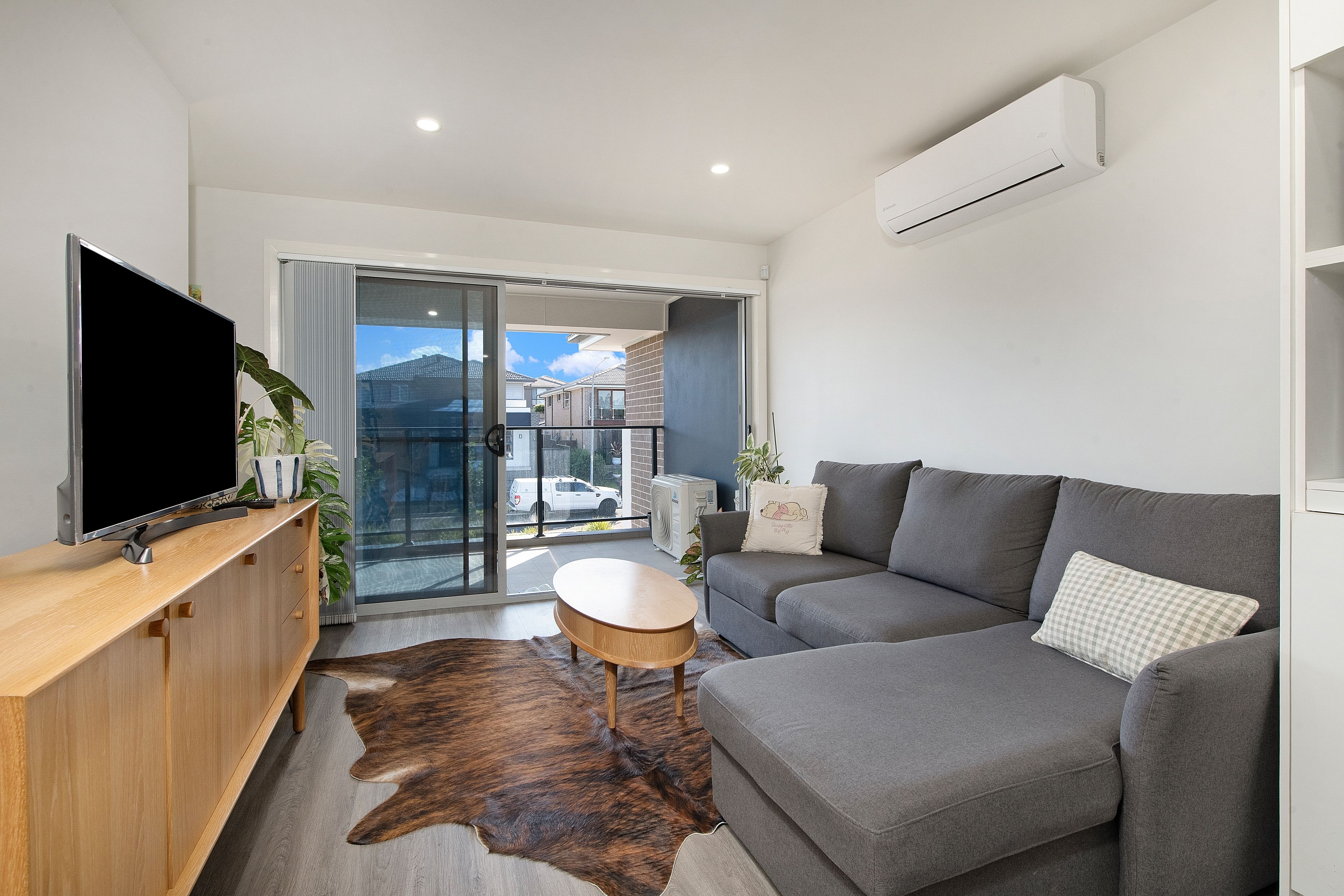 1/27 Kingfield Road, North Kellyville, NSW 2155