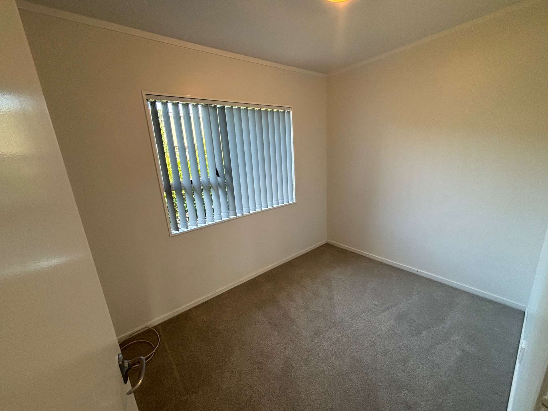 43A Cron Avenue photo 12