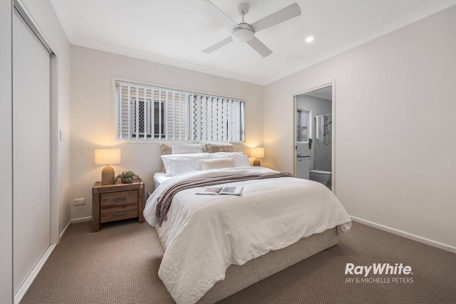 135 Scarborough Road — photo 16 of 30