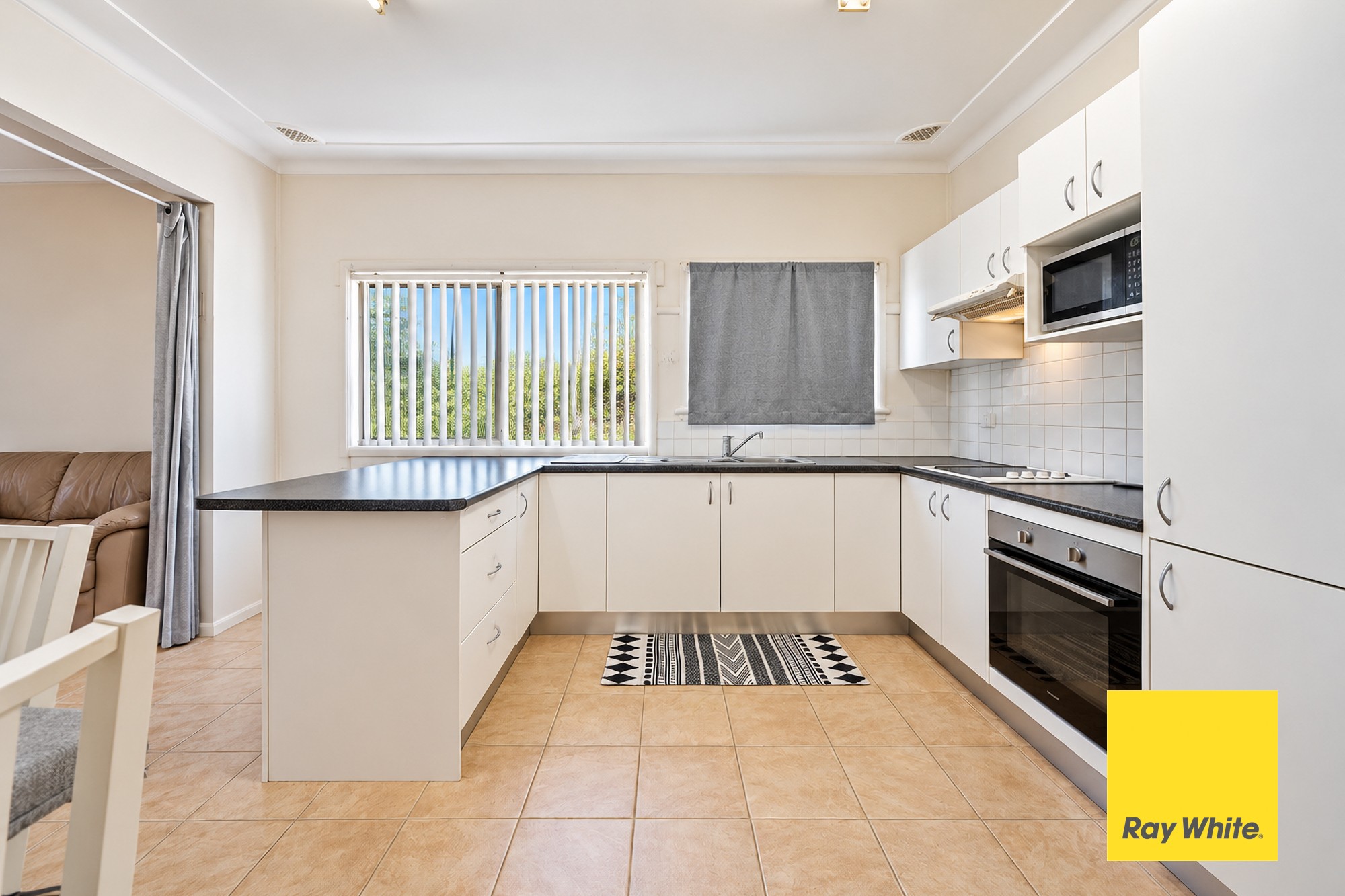 320 Ocean Beach Road, Umina Beach, NSW 2257