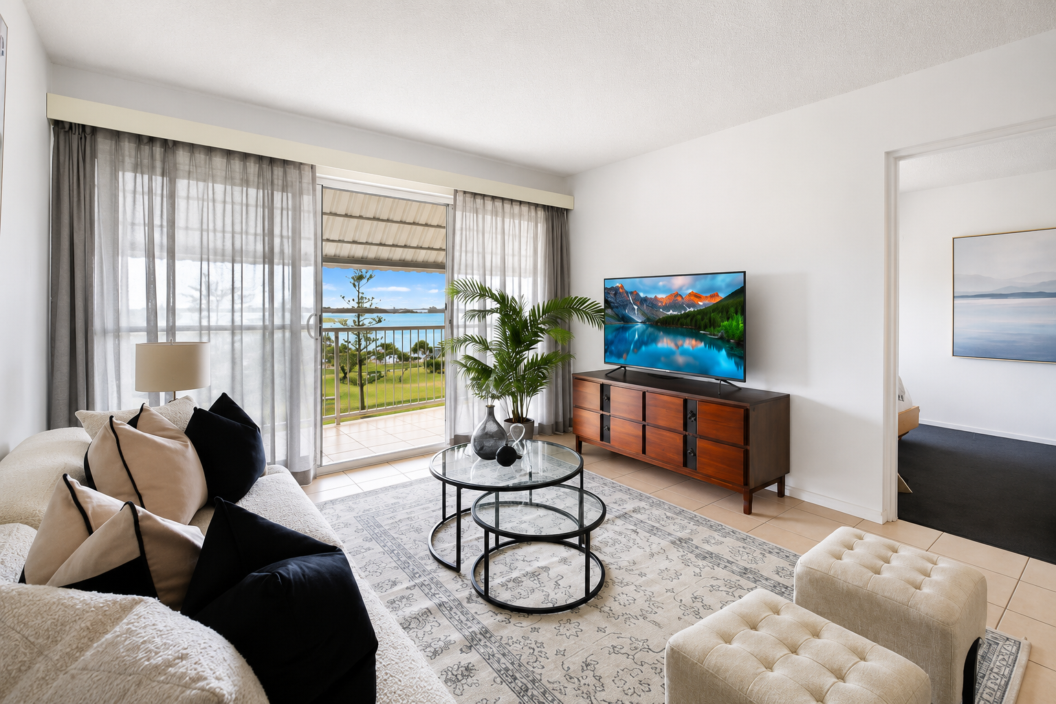 27/224 Marine Parade, Labrador, QLD 4215