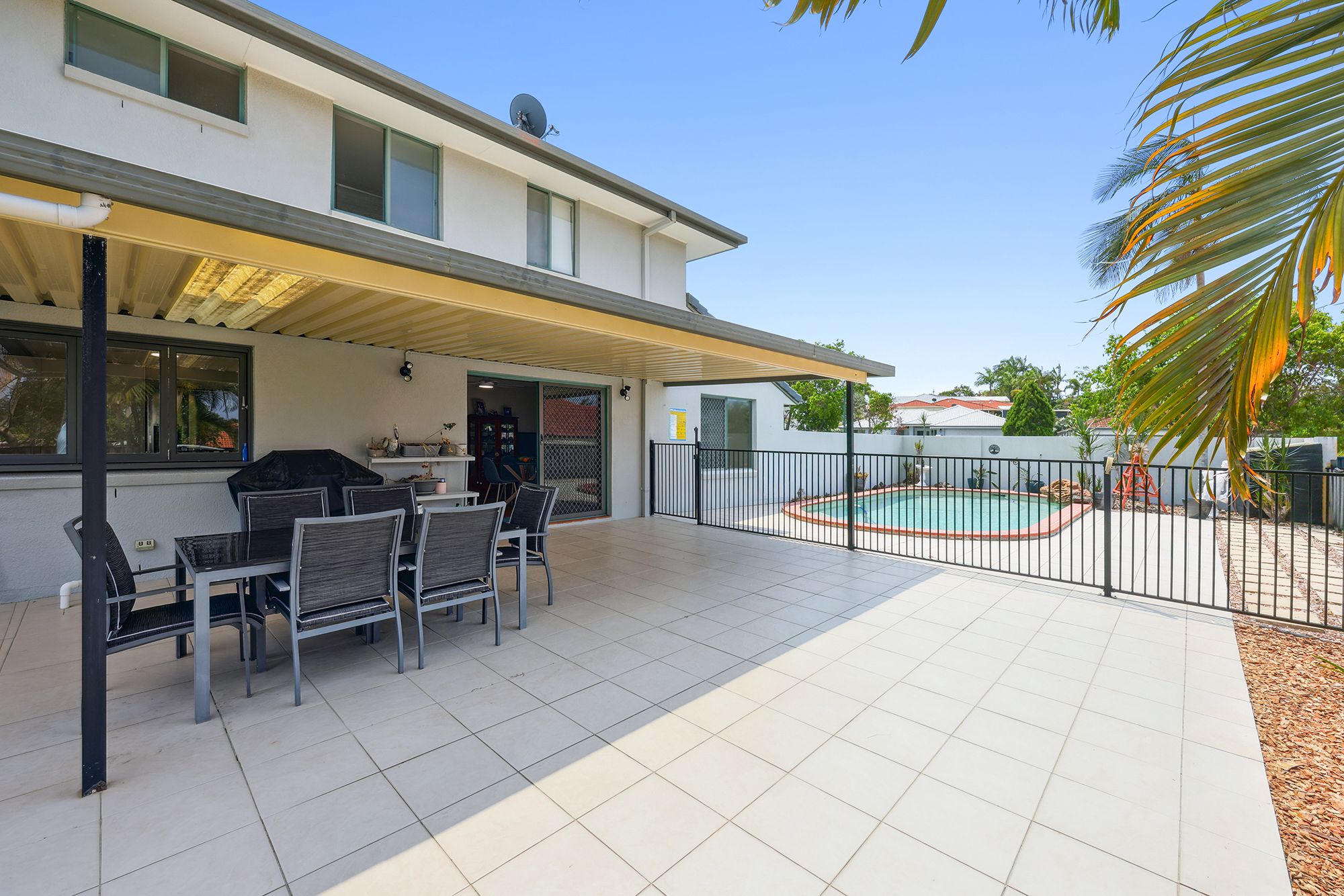 2 Beckington Terrace, Mudgeeraba, QLD 4213