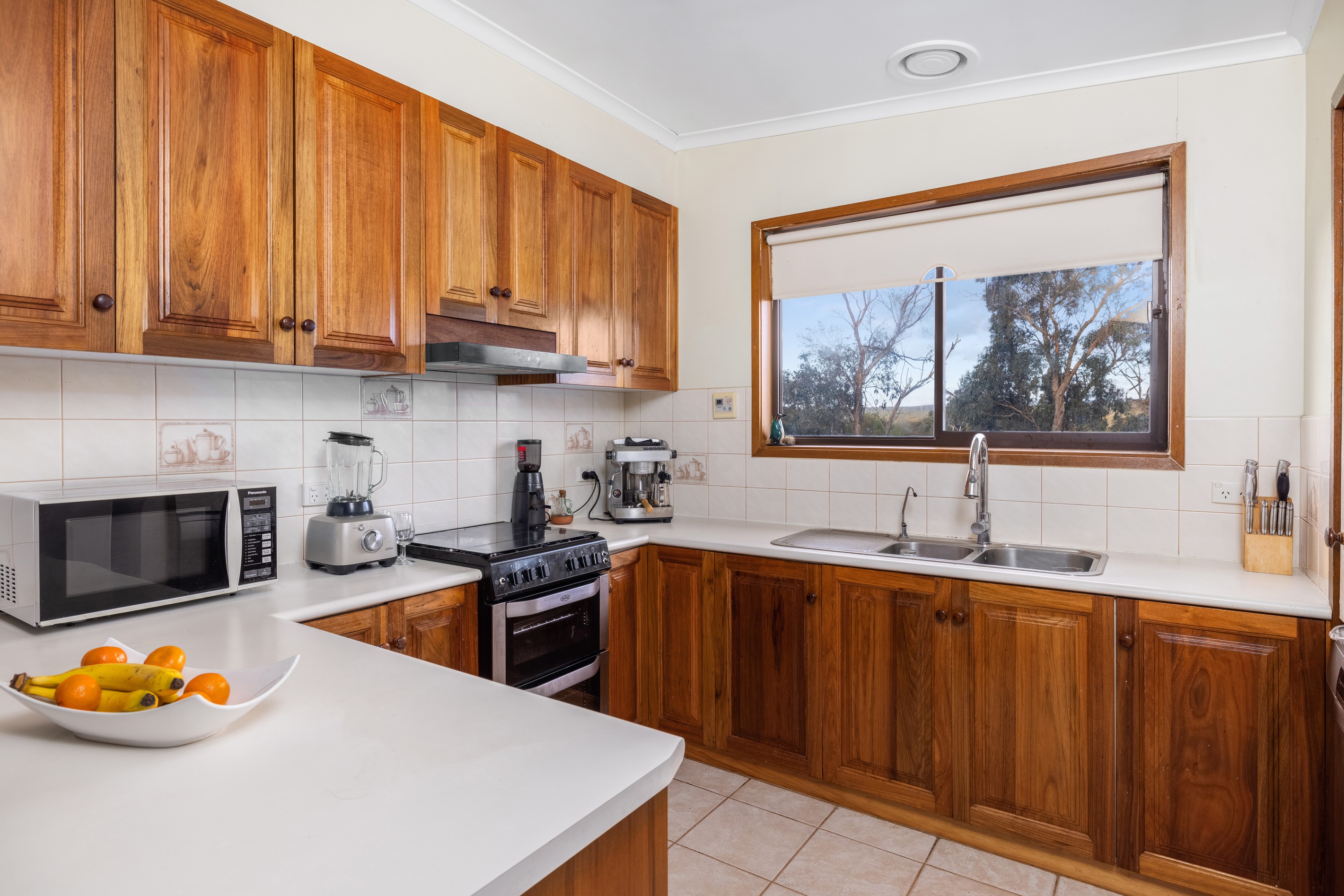 4 Geoffrey Grove, Mount Clear, VIC 3350