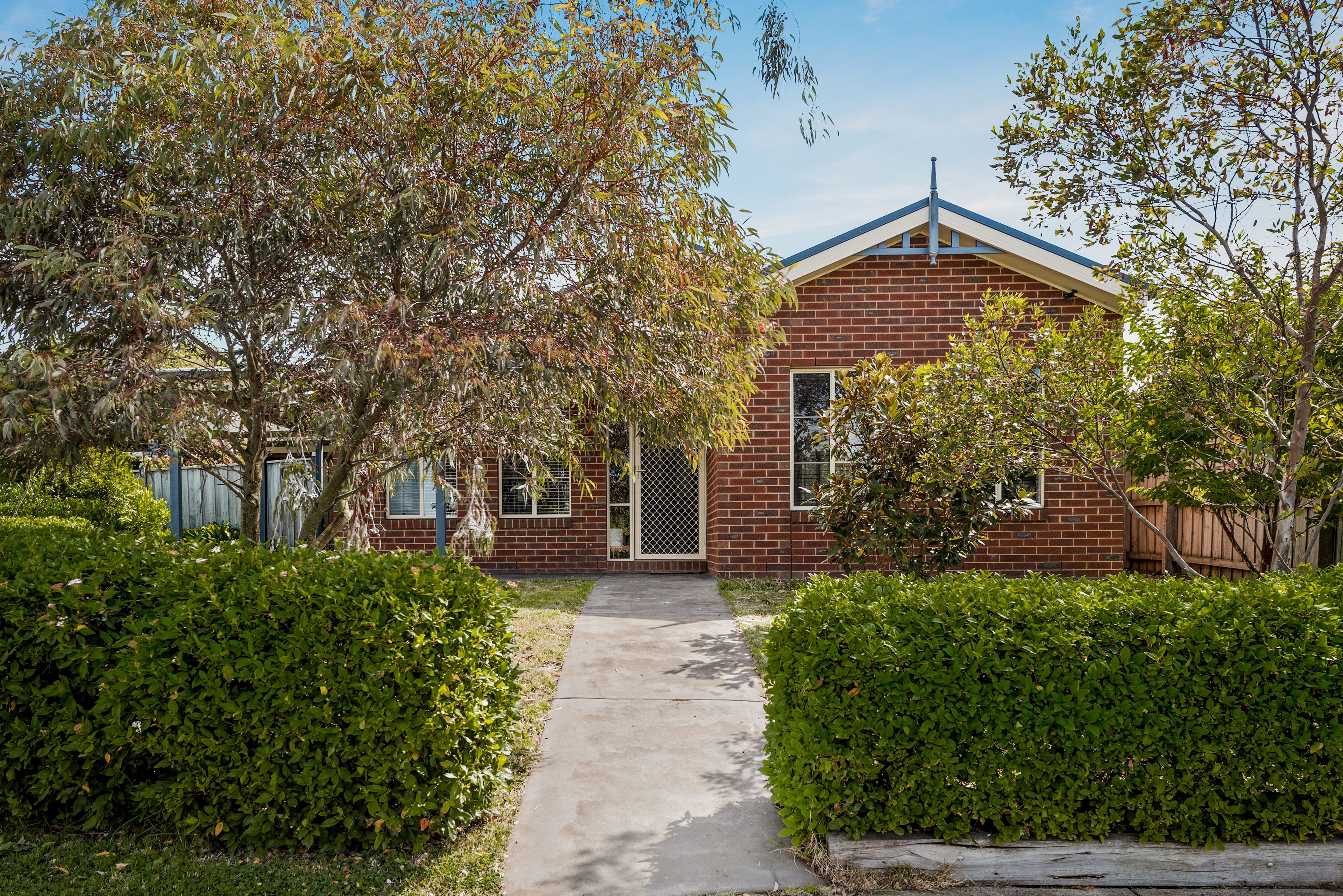 5 Sandalwood Drive, Pakenham, VIC 3810
