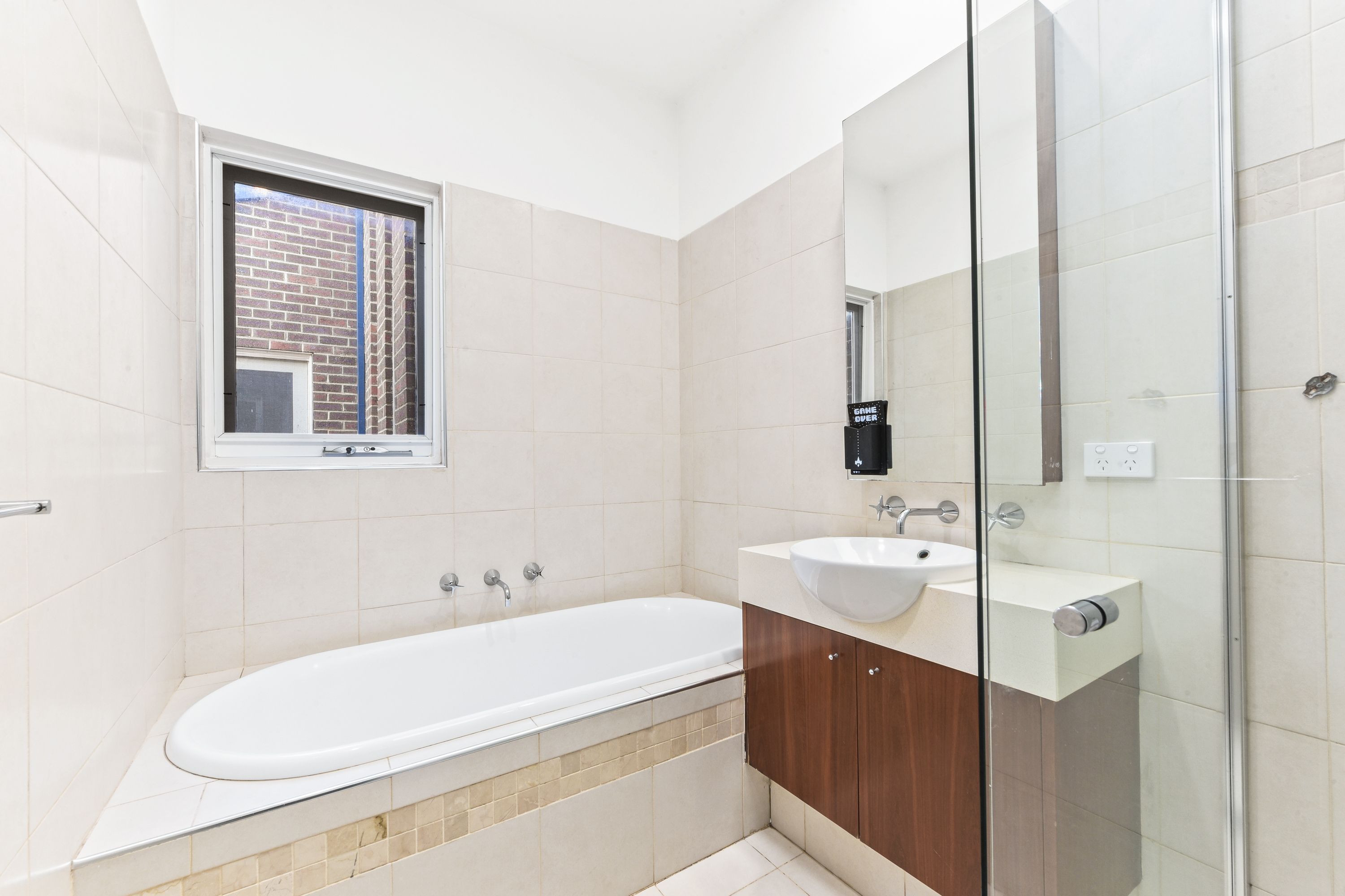 55 Well Street — photo 6 of 8