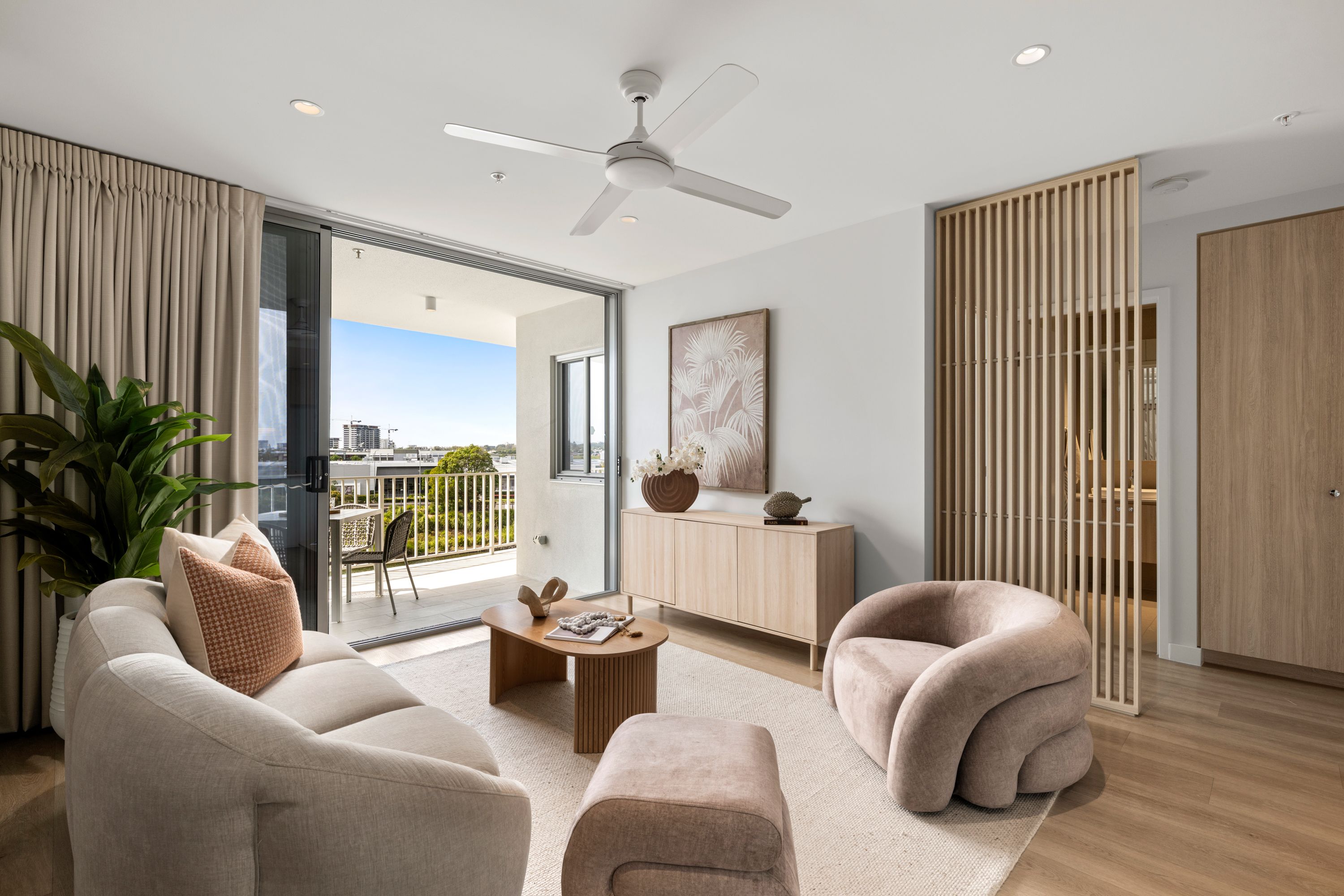 6408/6 Emporio Place — photo 16 of 25