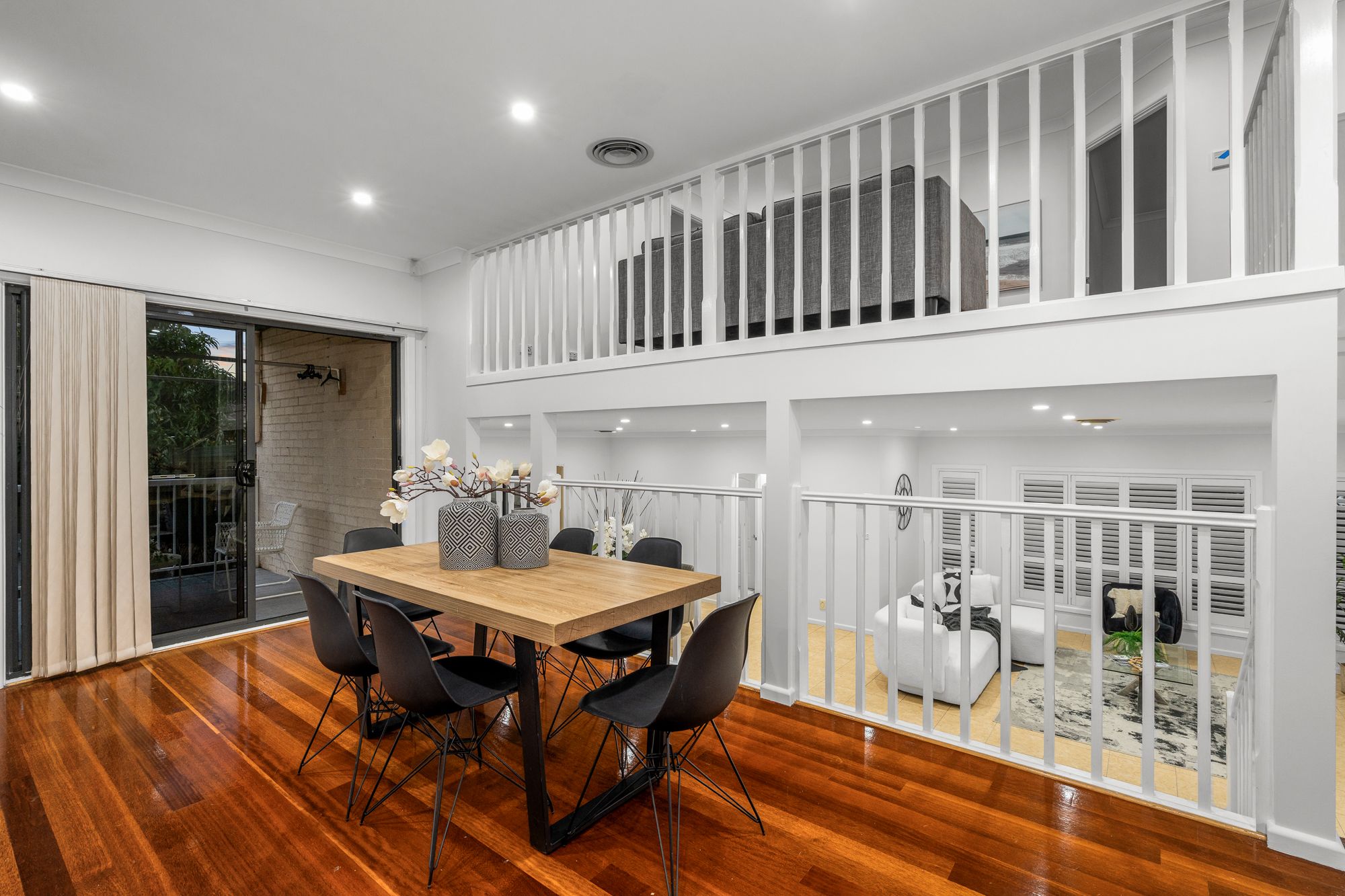 4 Sovereign Avenue — photo 5 of 20