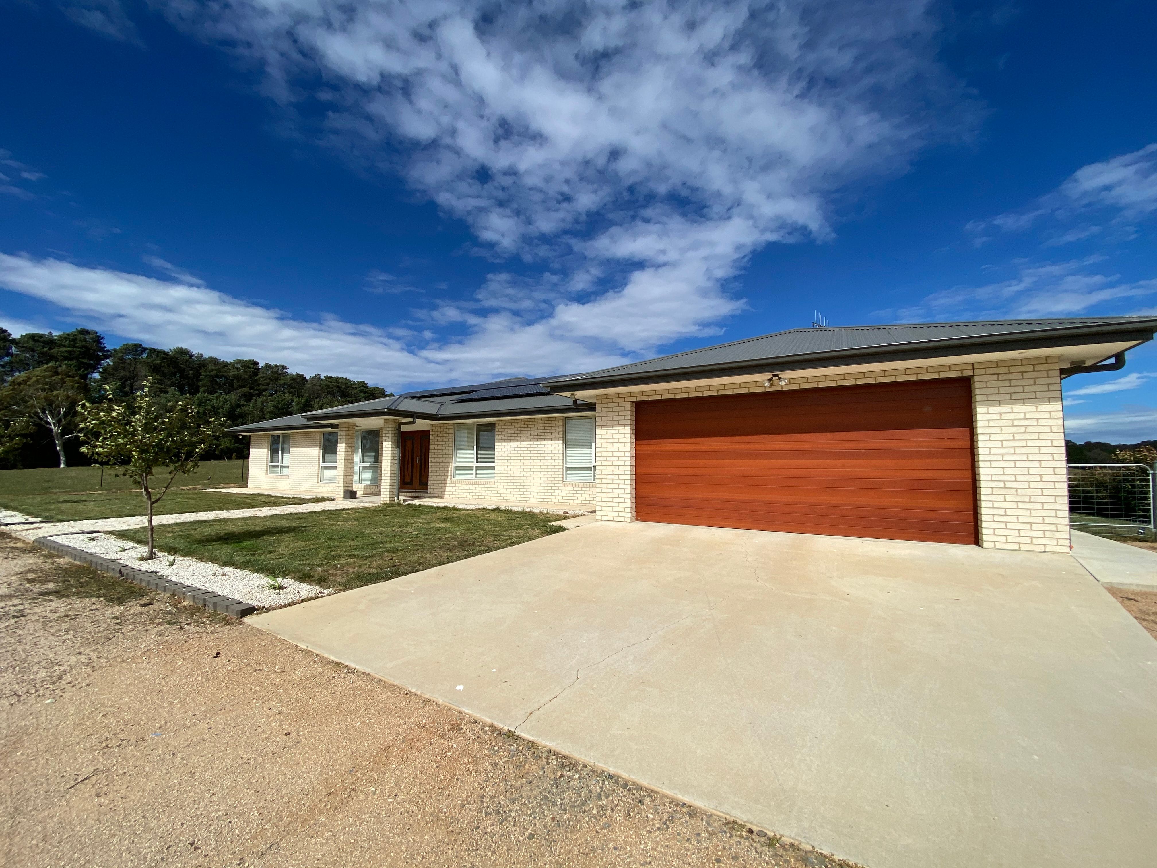 1293 Bungendore Road, Bywong, NSW 2621