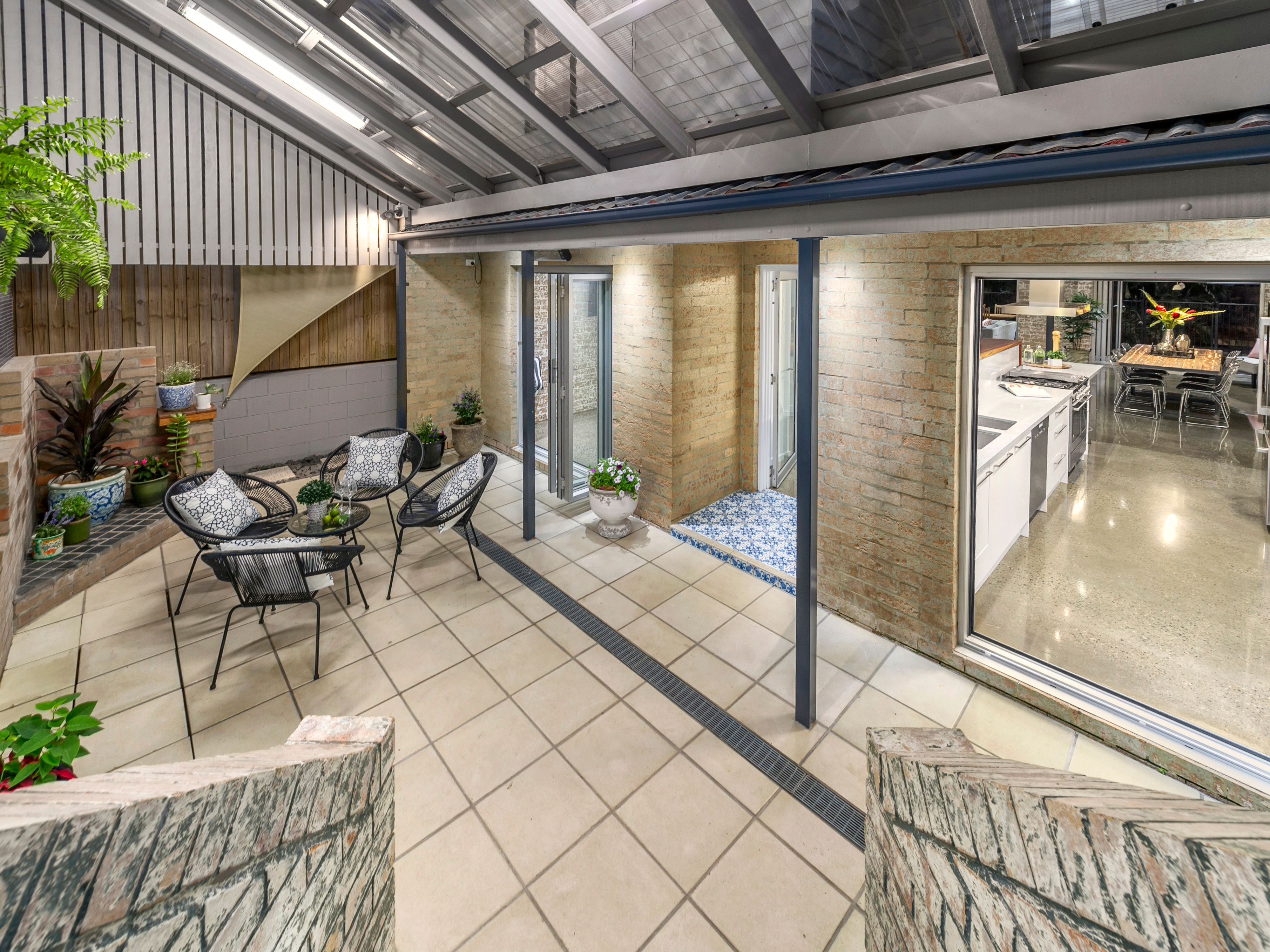 54 Upper Lancaster Road, Ascot, QLD 4007