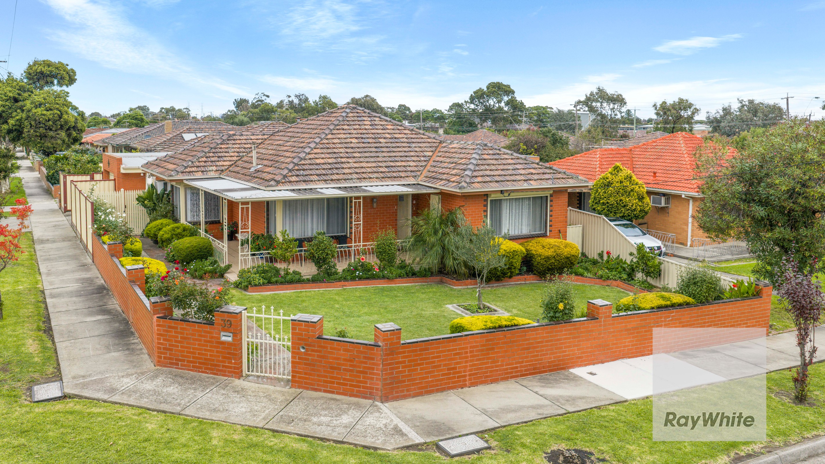 39 Menzies Parade, Lalor, VIC 3075