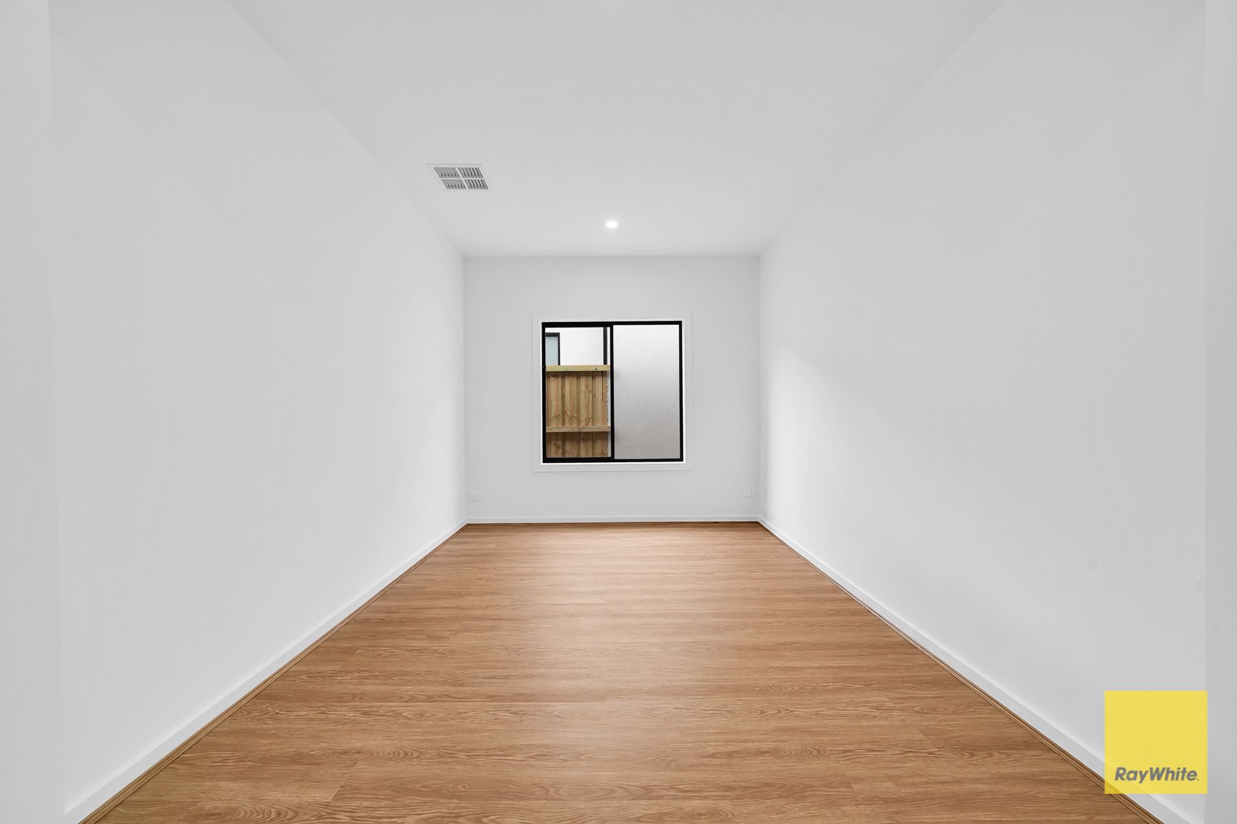 5 Dunphy Street — photo 8 of 22