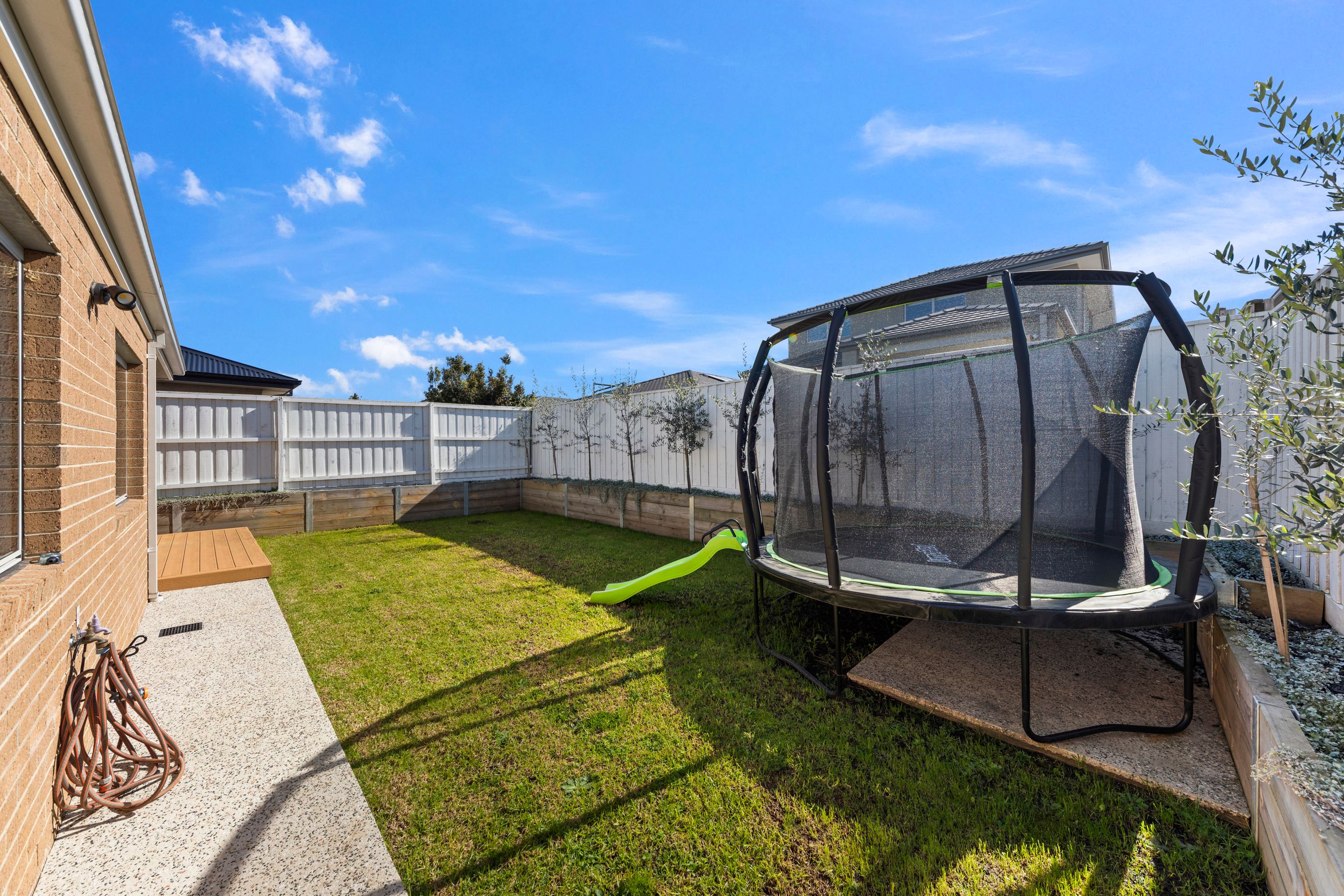 6 Atherton Avenue — photo 22 of 28