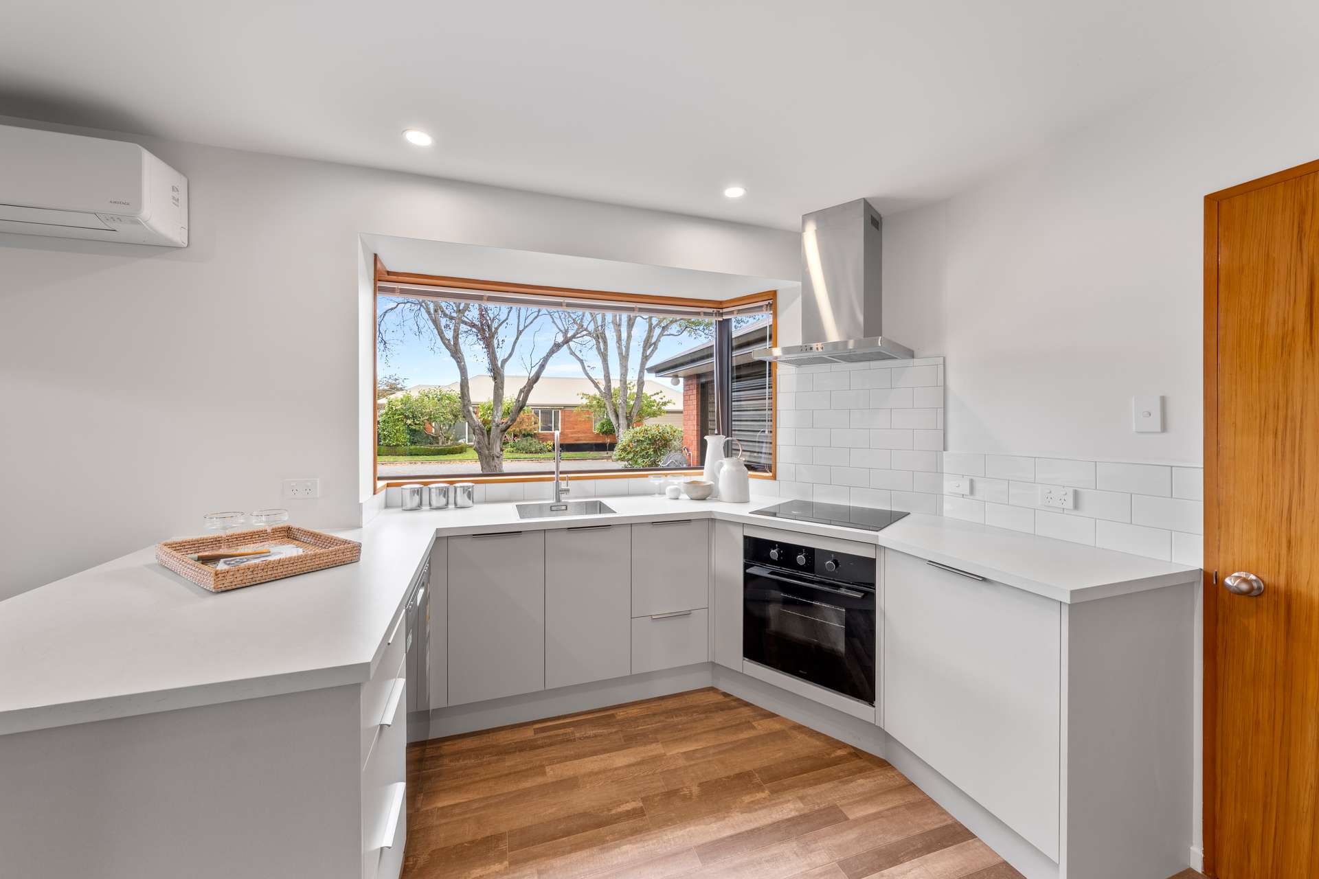 1A Glenys Place photo 8