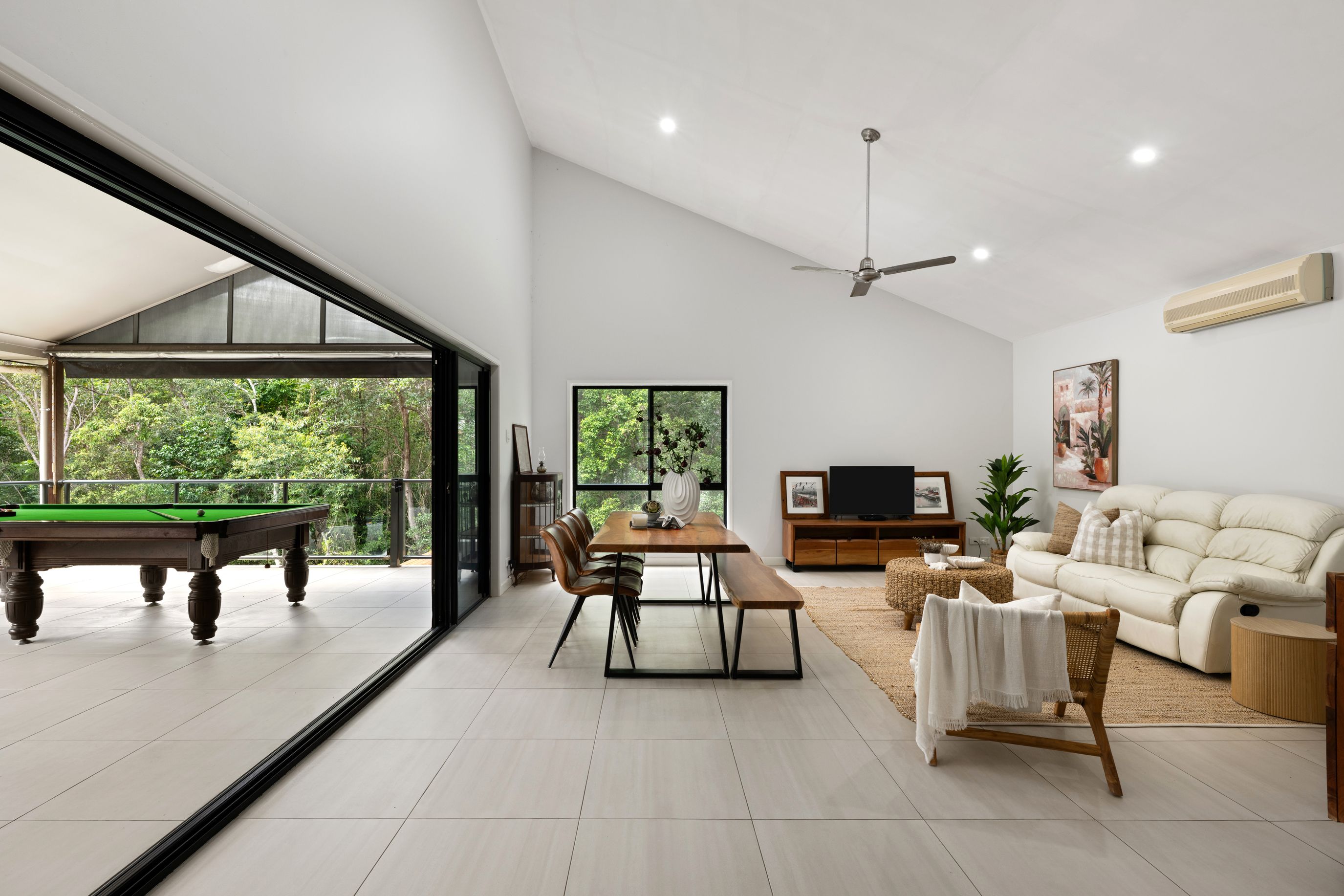 198 Mons School Road, Buderim, QLD 4556