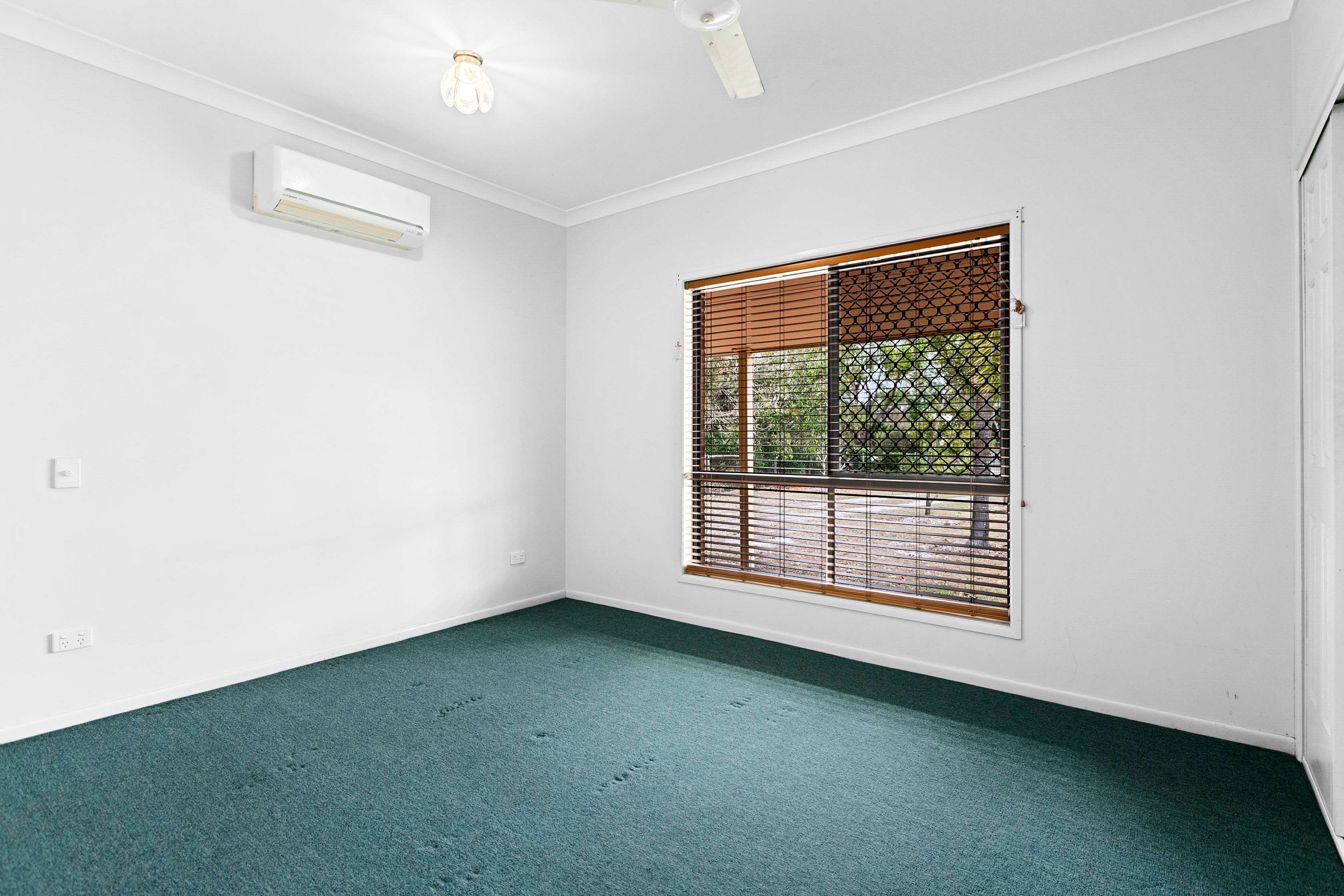 30-32 Orchid Avenue — photo 14 of 30