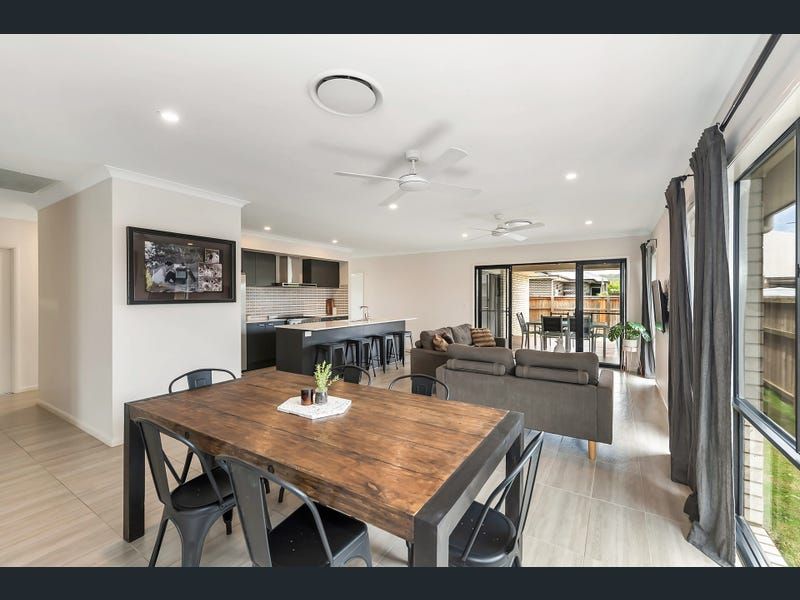 29 Freedom Crescent, South Ripley, QLD 4306