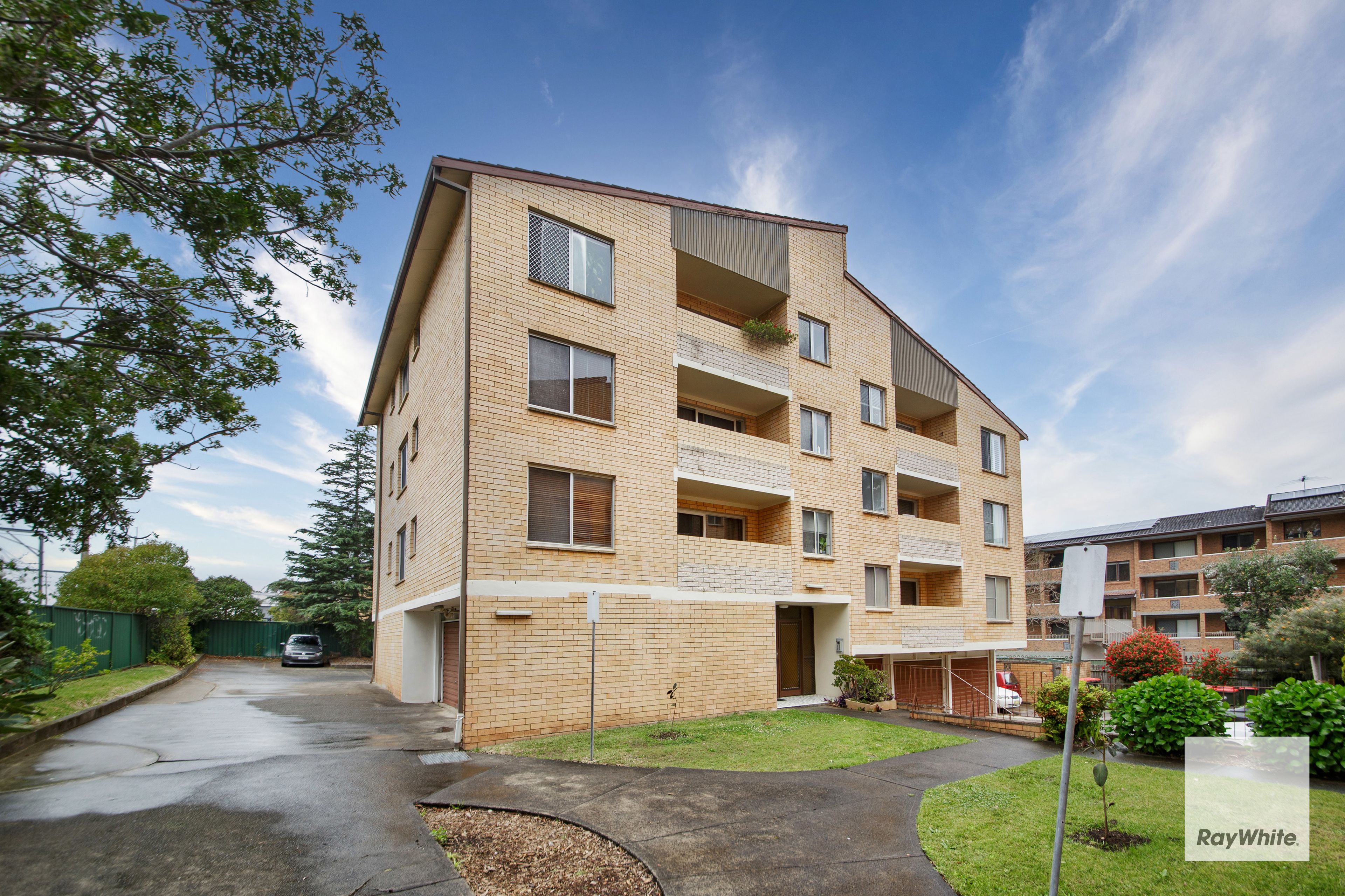 2-4 Curtis Street, Caringbah NSW 2229