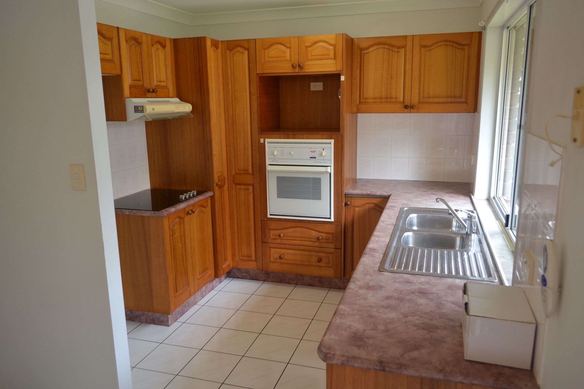 2/12 Wilson Street (cnr Rogan Place), Yeppoon, QLD 4703