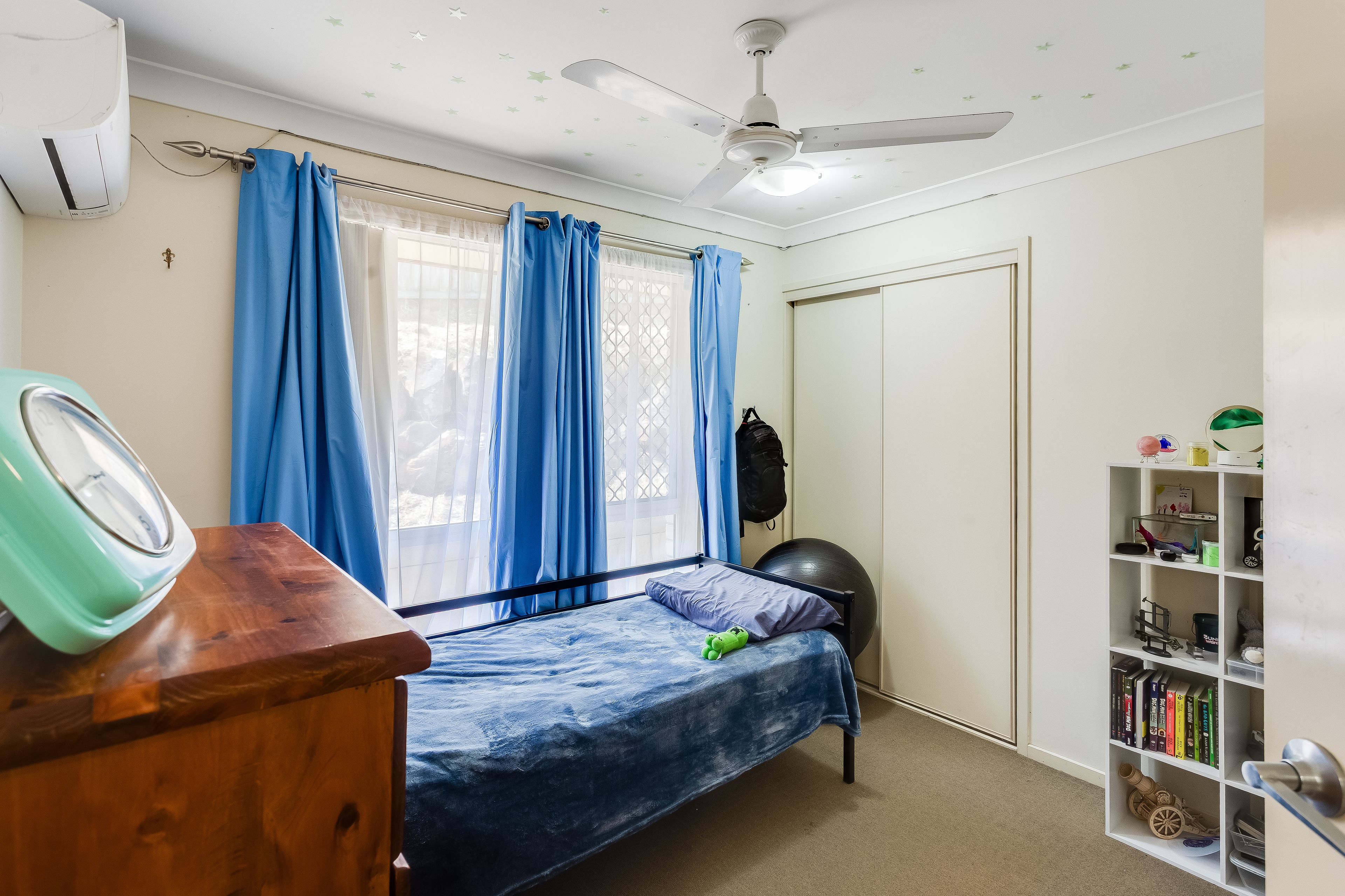 3 Lennon Boulevard — photo 15 of 23
